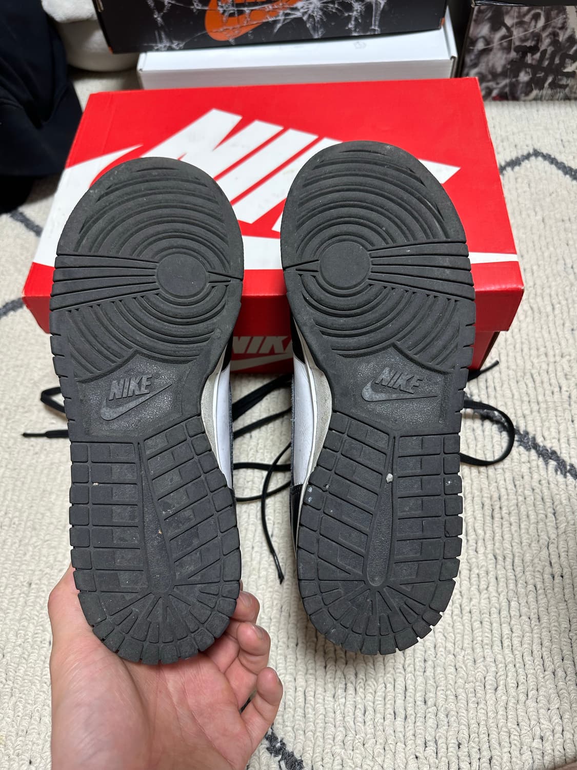 [275]나이키 덩크 하이 블랙 상품이미지2