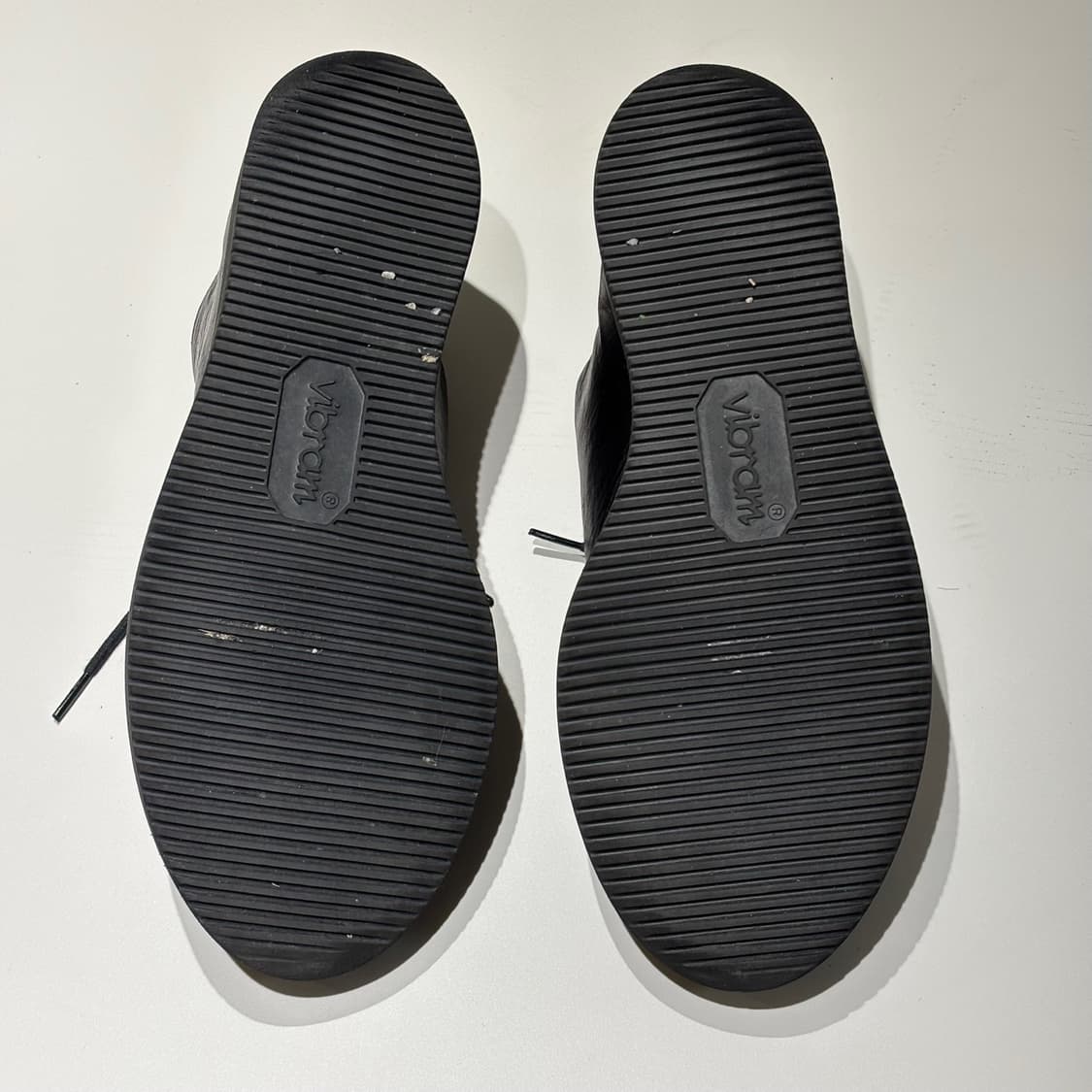 4) 요지 야마모토 24-25AW 홀스 그레인 하이킹 더비 상품이미지7