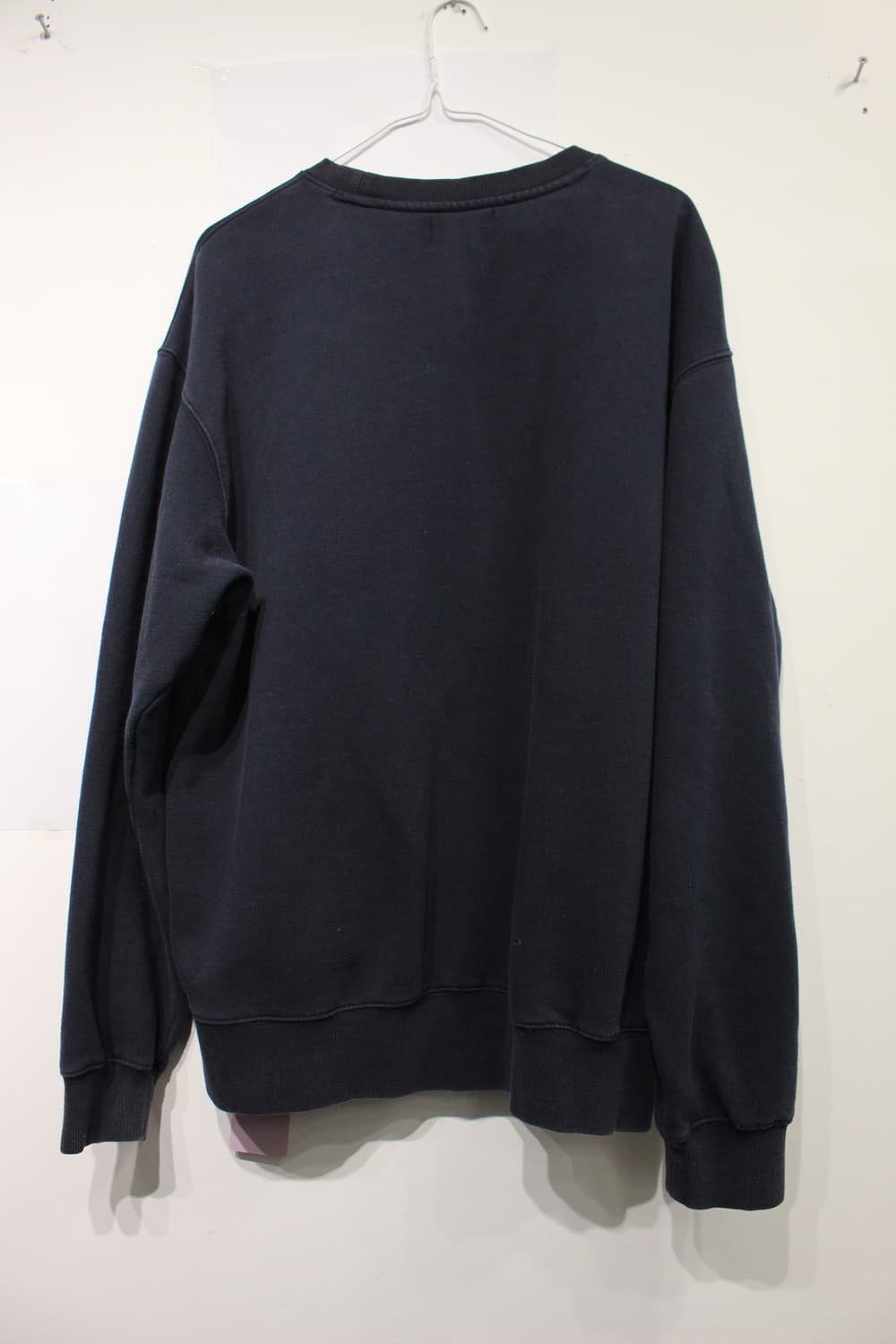 256. MIDNIGHT 85 YVAN 네이비 기모 맨투맨 상품이미지3