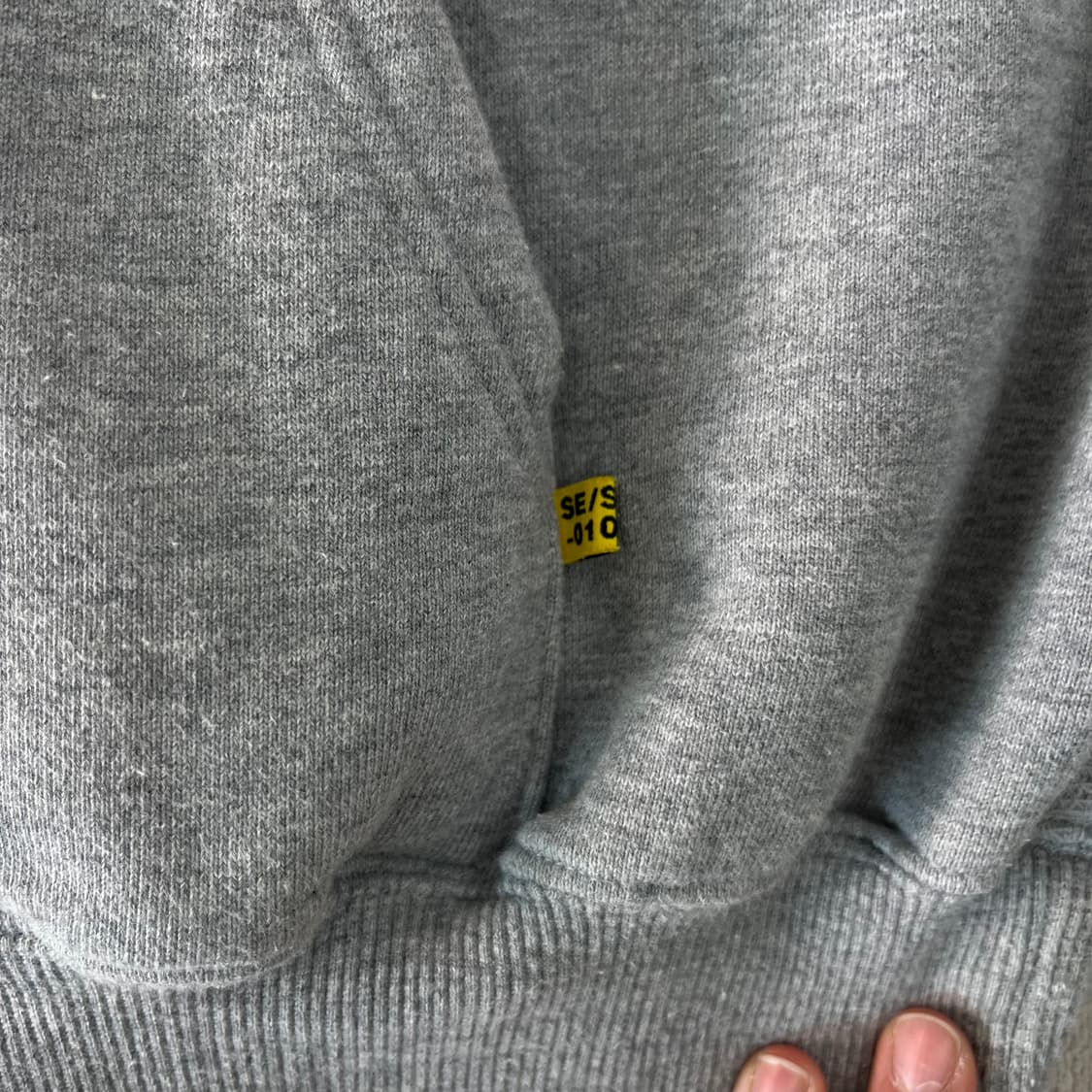 100 디스이즈네버댓 스펠아웃 자수로고 후드티 상품이미지5