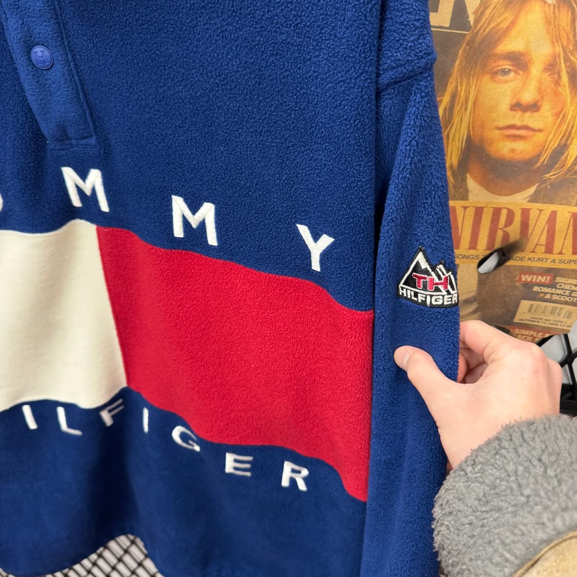 90s 타미힐피거 스냅 버튼 오버플리스 전면 빅플래그 포인트 블루 상품이미지5