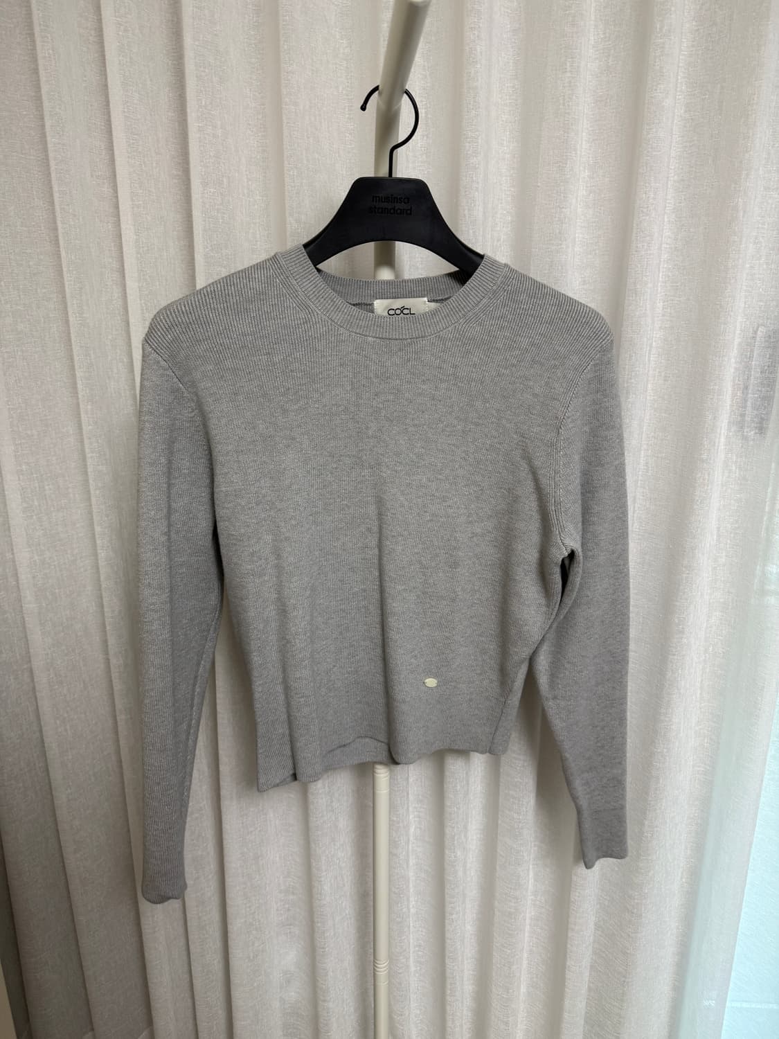 커스텀어클락 라운드넥 니트 상품이미지2