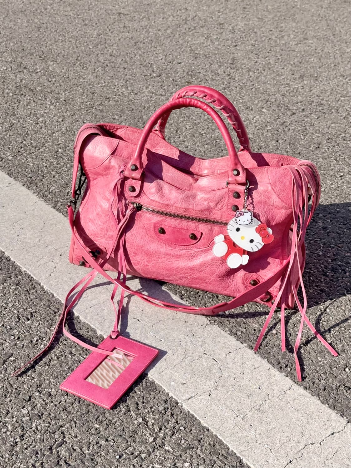 발렌시아가 모터백 상품이미지1