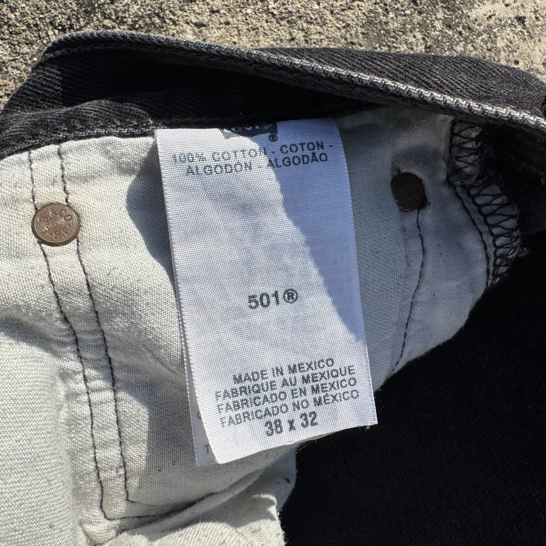[38] 리바이스 501 흑청 데님 팬츠 상품이미지8