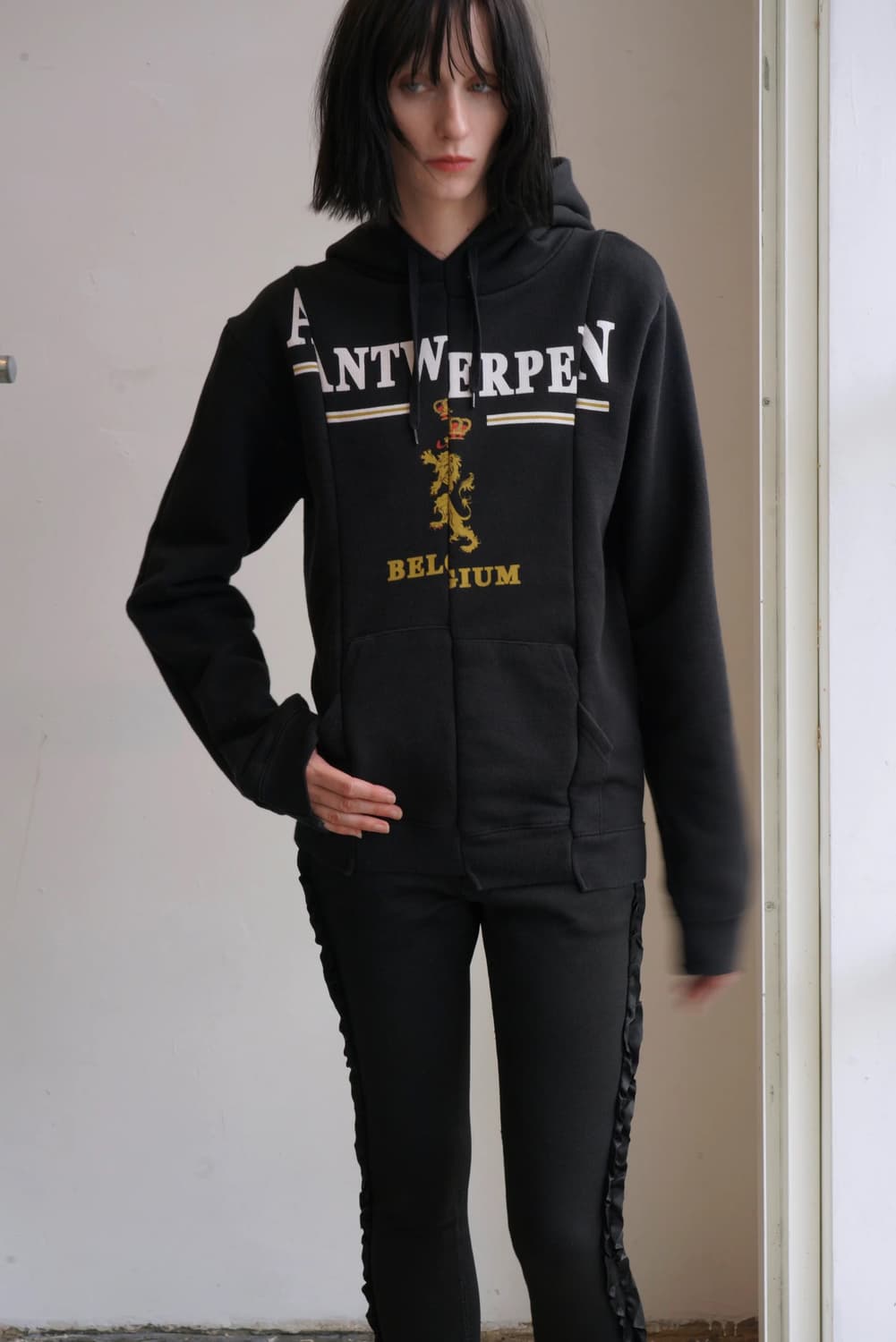 베트멍 fw18 앤트워프 후드 xs사이즈 상품이미지2