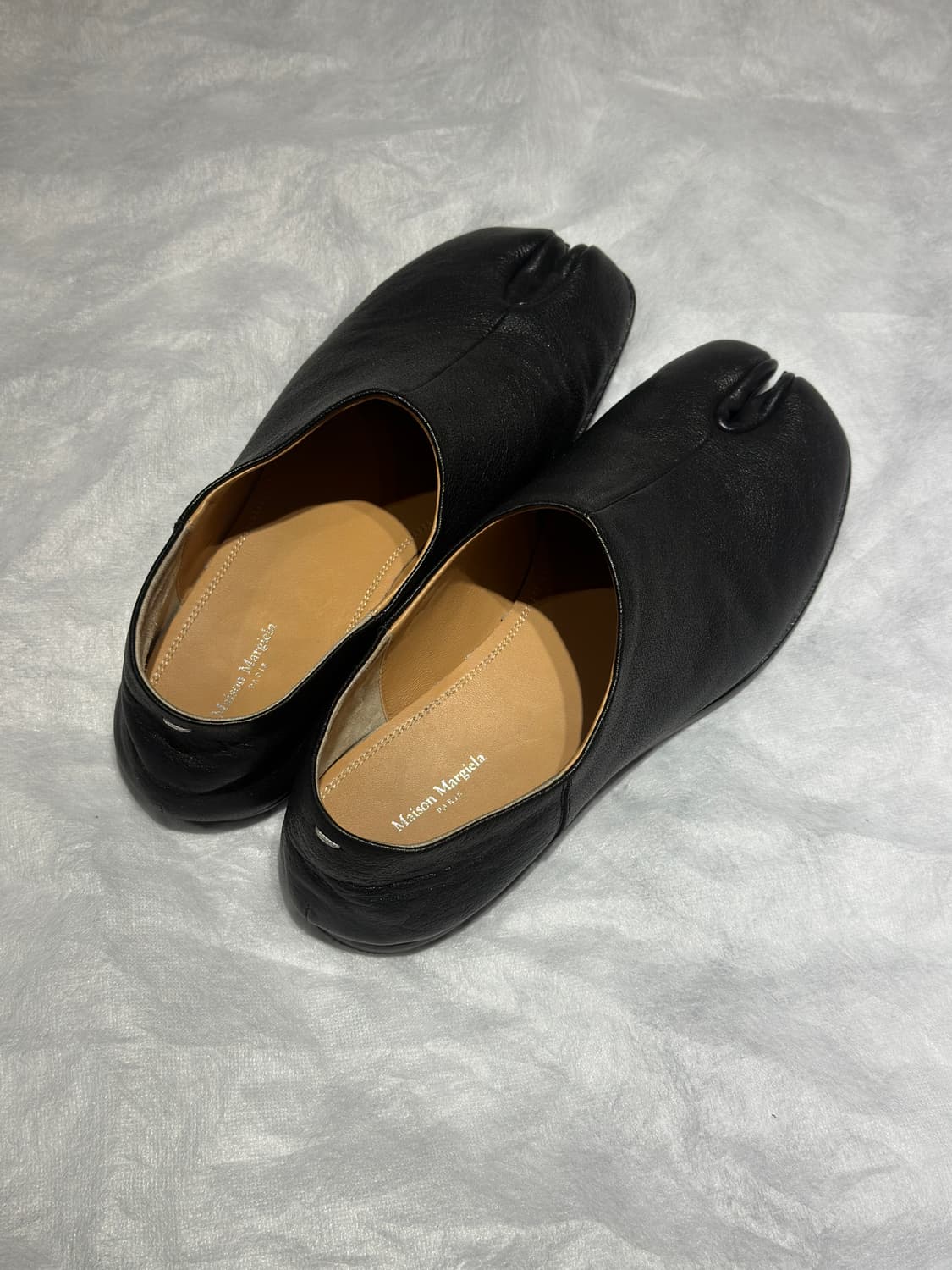 메종 마르지엘라 슬립온 타비 슈즈 블랙 (sold out) 상품이미지3