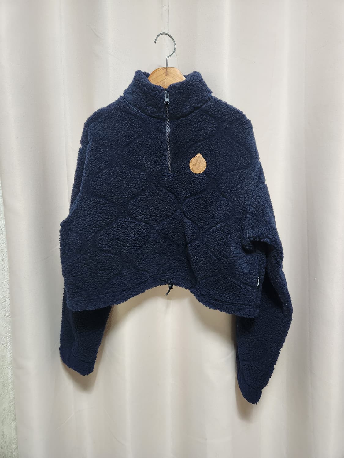 미착용급 맥파이로빈  네이비 쿼터집업 크롭 풀오버 상품이미지1