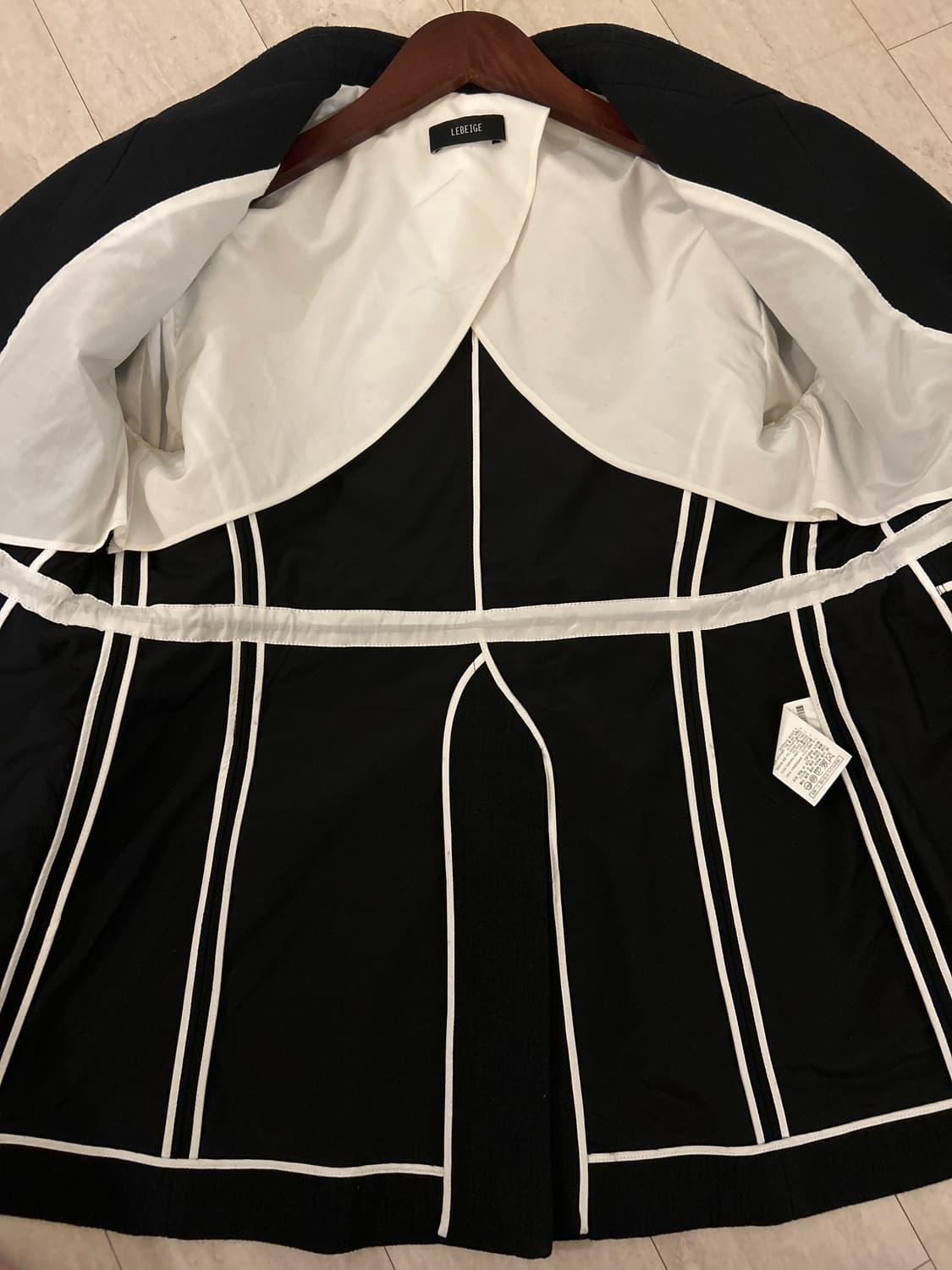 [LEBEIGE] 블랙 코튼&린넨 자켓 상품이미지2