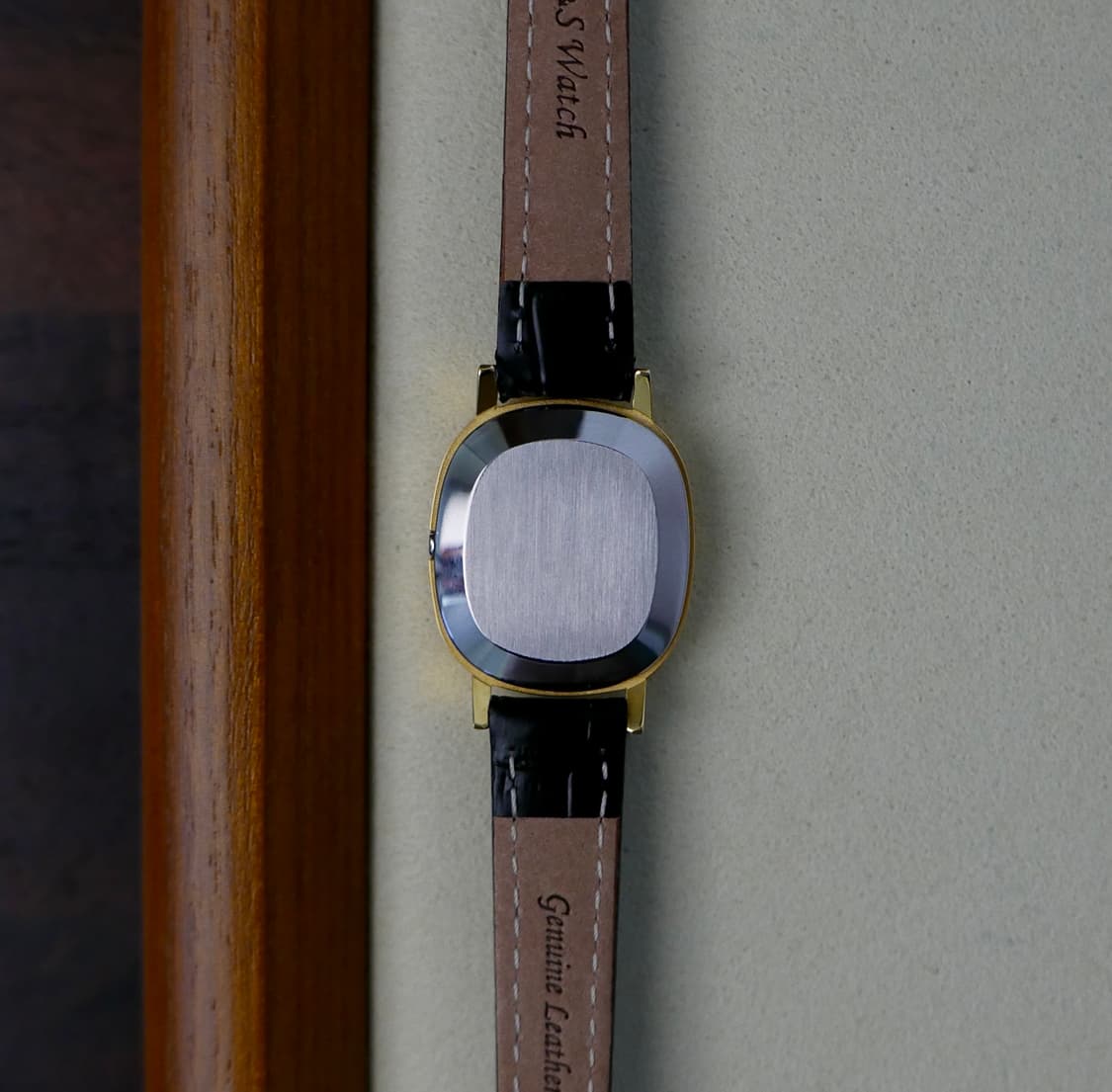 오메가 빈티지 드빌 엘립스 로만 쿼츠 여성용 시계 상품이미지5