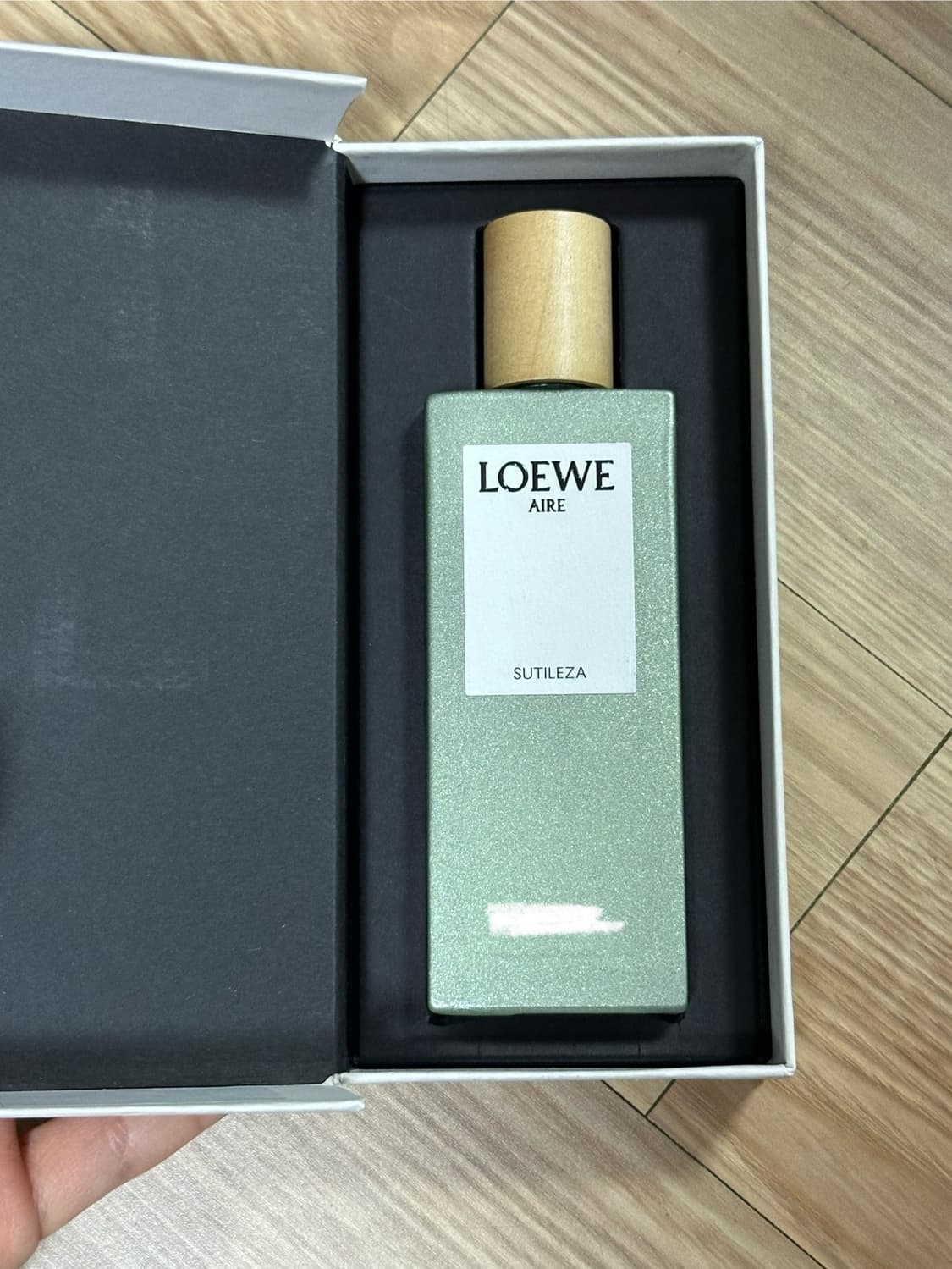 로에베 아이레 수틸레사 오 드 뚜왈렛 50ml 상품이미지2