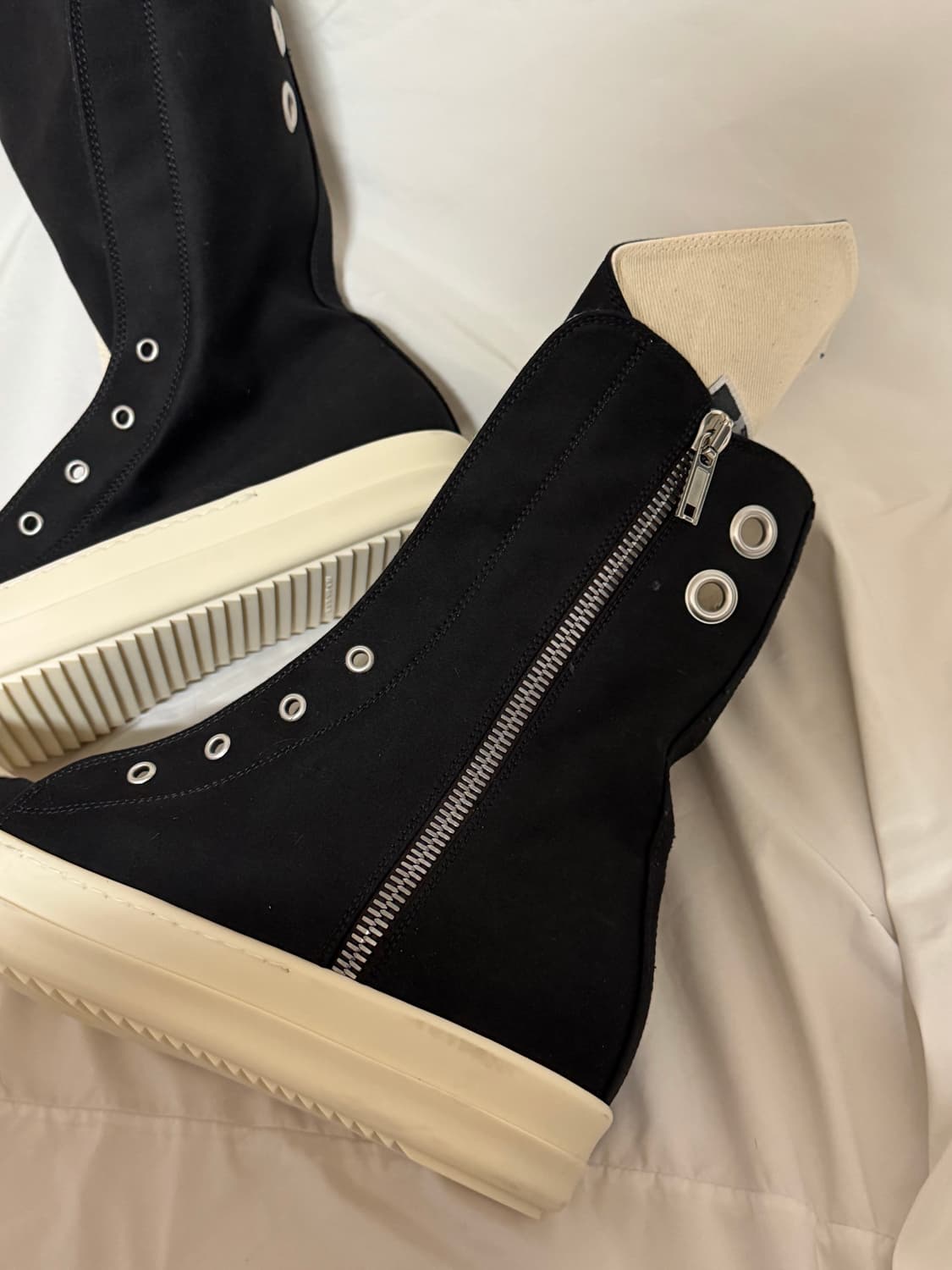 릭오웬스 다크쉐도우 오버사이즈 텅 스니커즈 상품이미지3