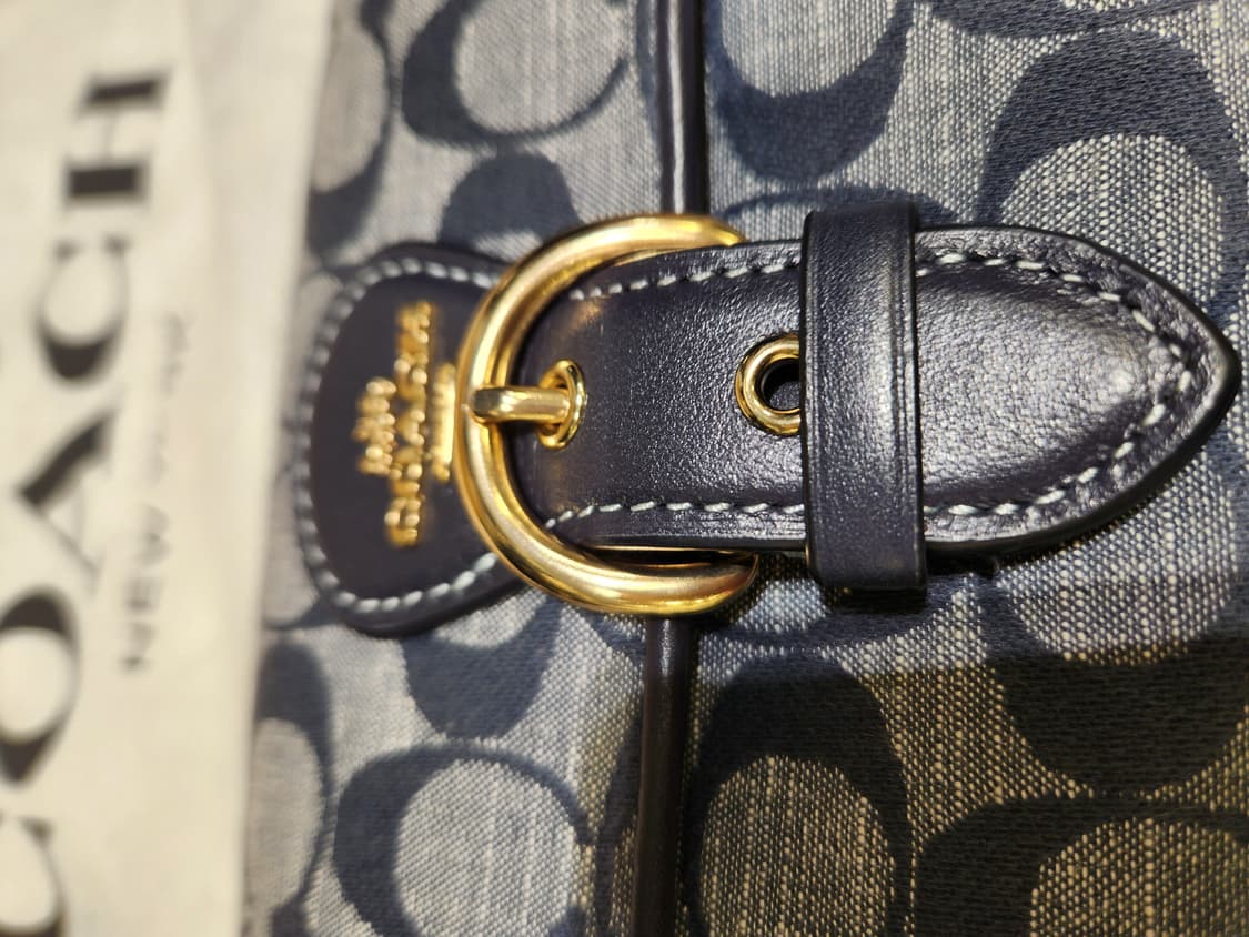 코치 클레오 숄더백 17 시그니처 샴브레이 상품이미지3