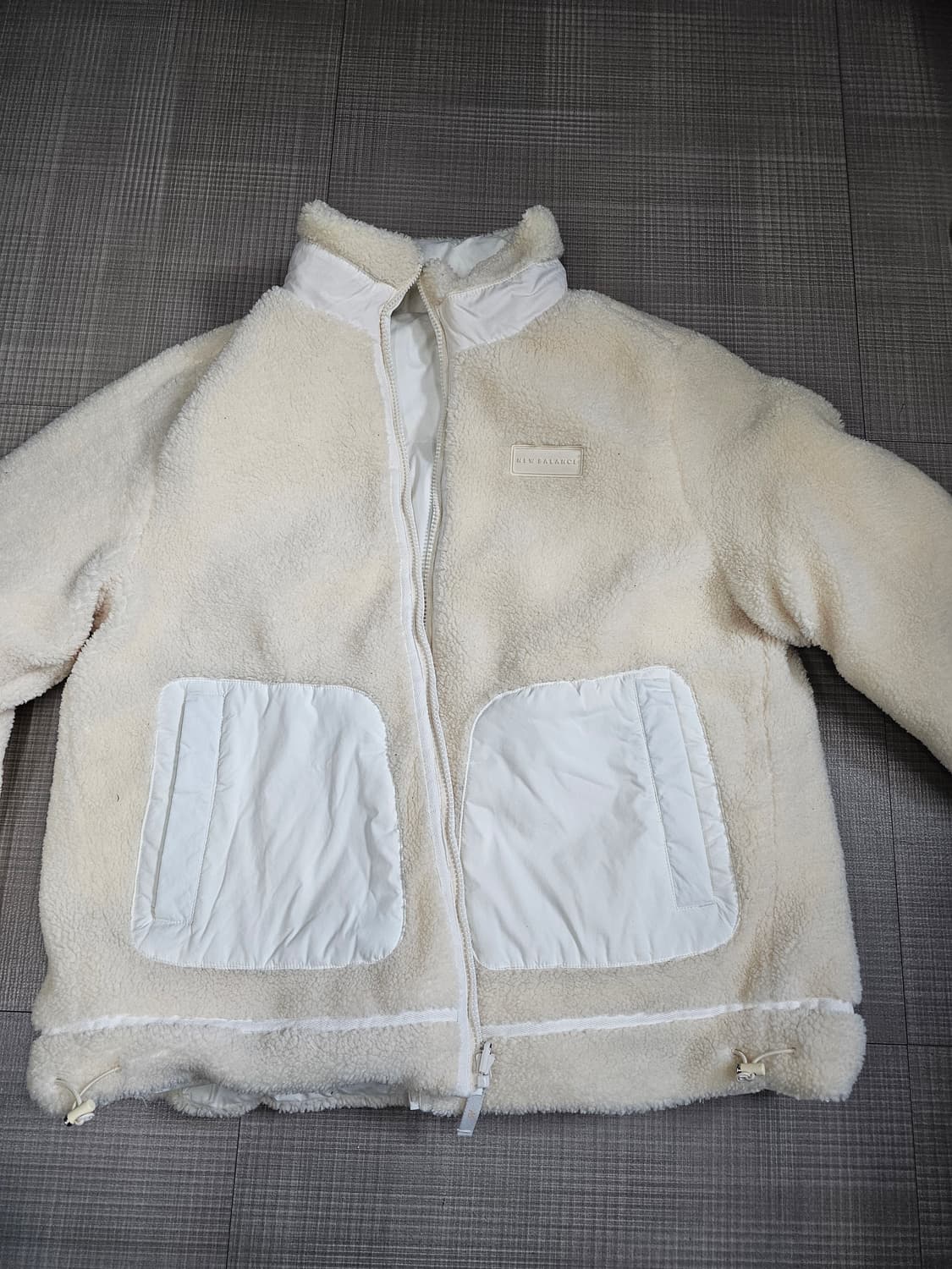 뉴발란스 양면 후리스 구스다운  상품이미지9