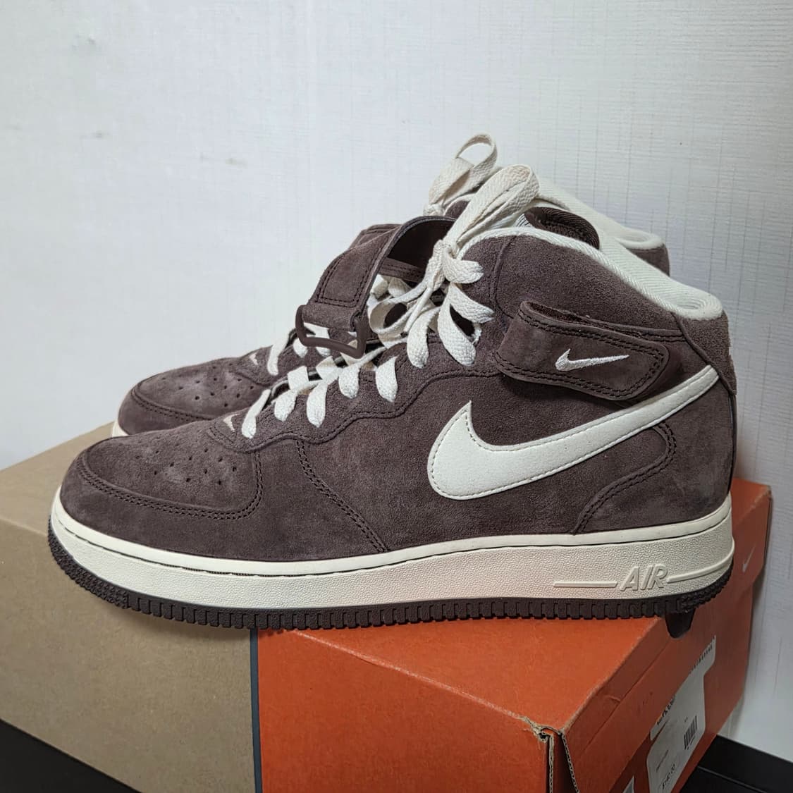 나이키 에어포스 미드 초콜릿 상품이미지3