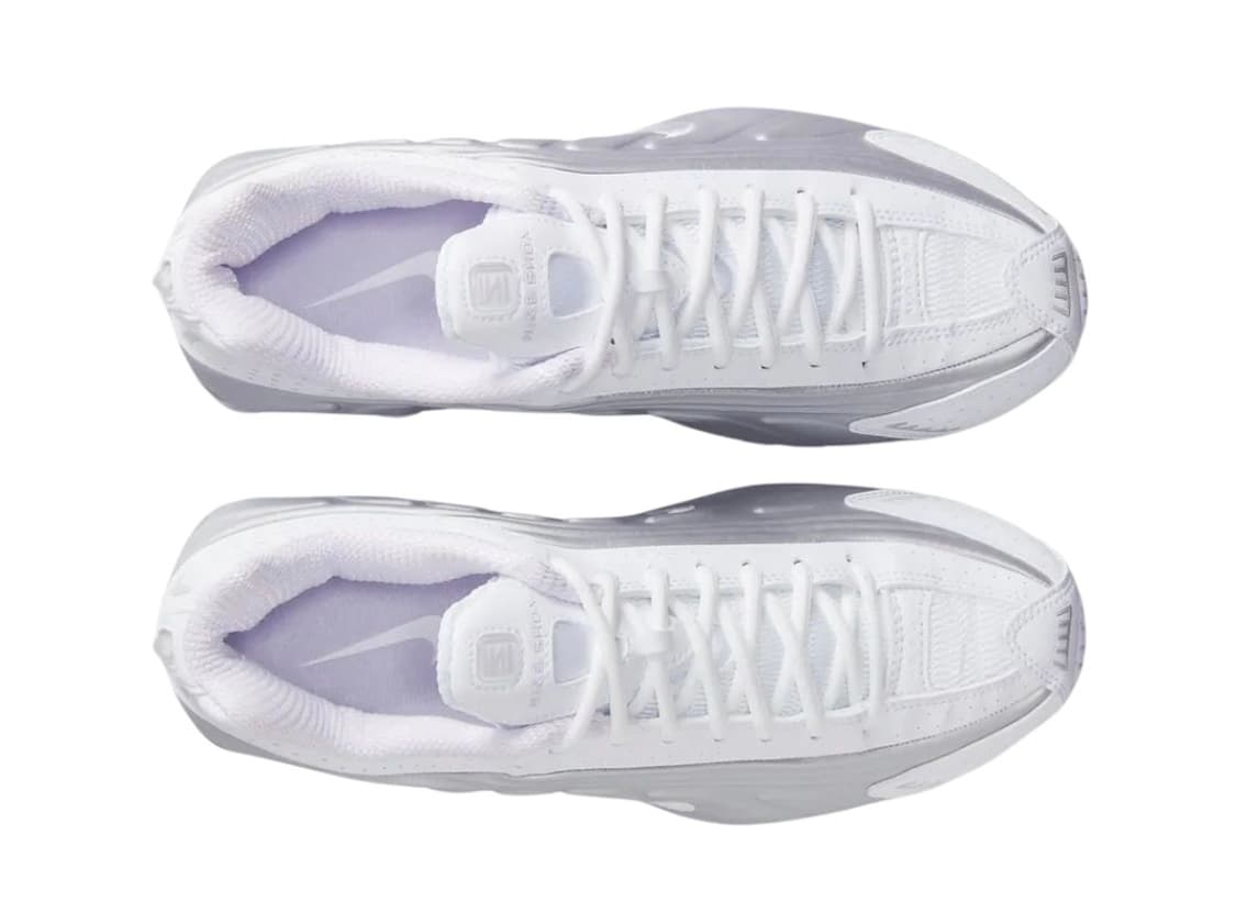 나이키 샥스 R4 화이트앤메탈릭 플래티넘230 상품이미지2