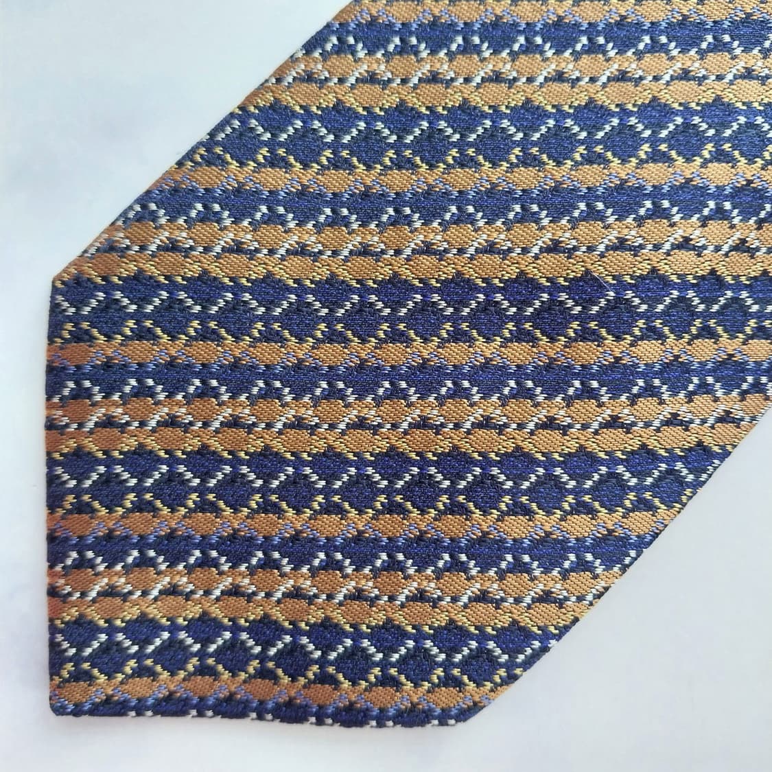 미쏘니 실크 네이비 패턴 넥타이 8.4cm S~A+등급 K2474
 상품이미지6