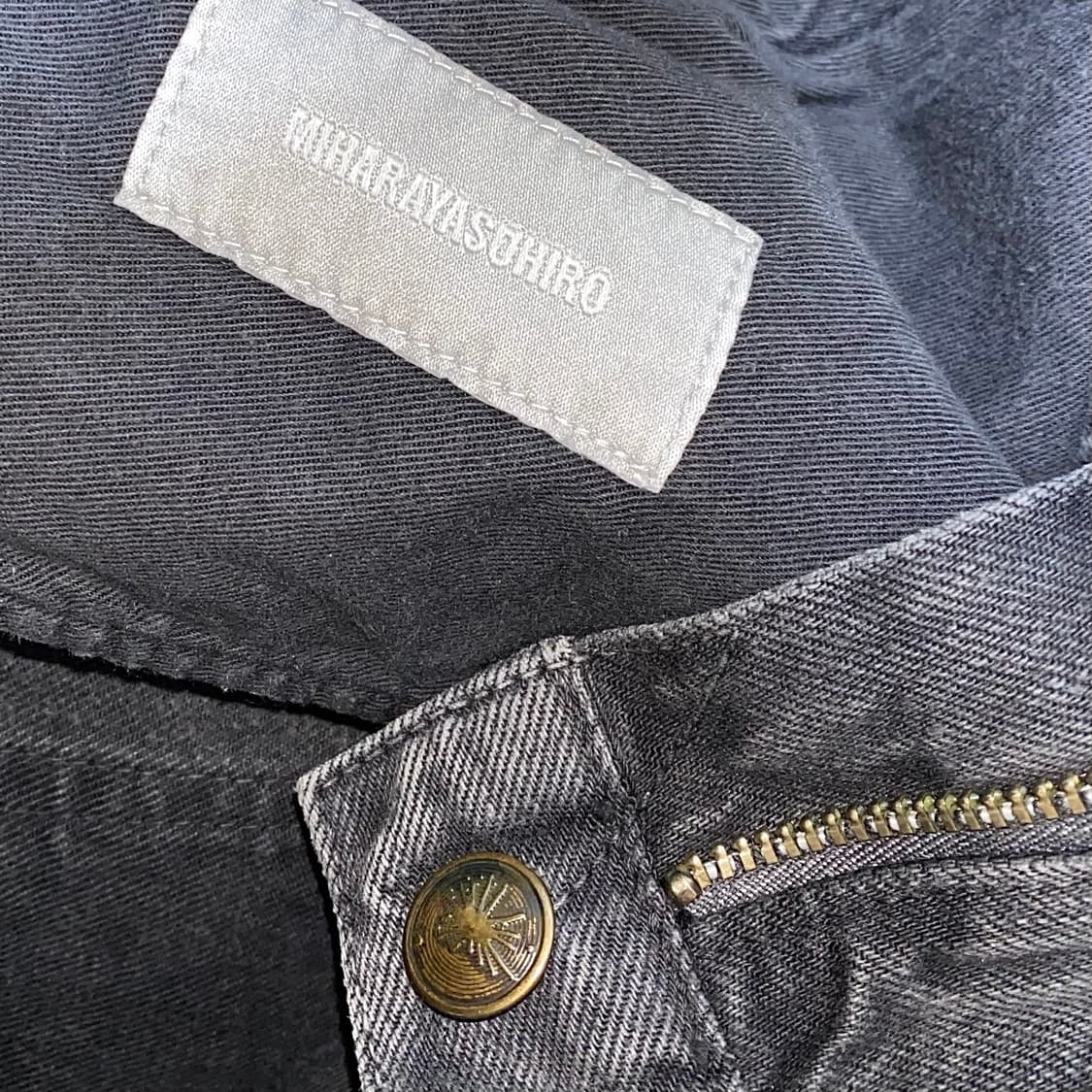 미하라야스히로 페인팅 블랙 데님 팬츠 상품이미지5