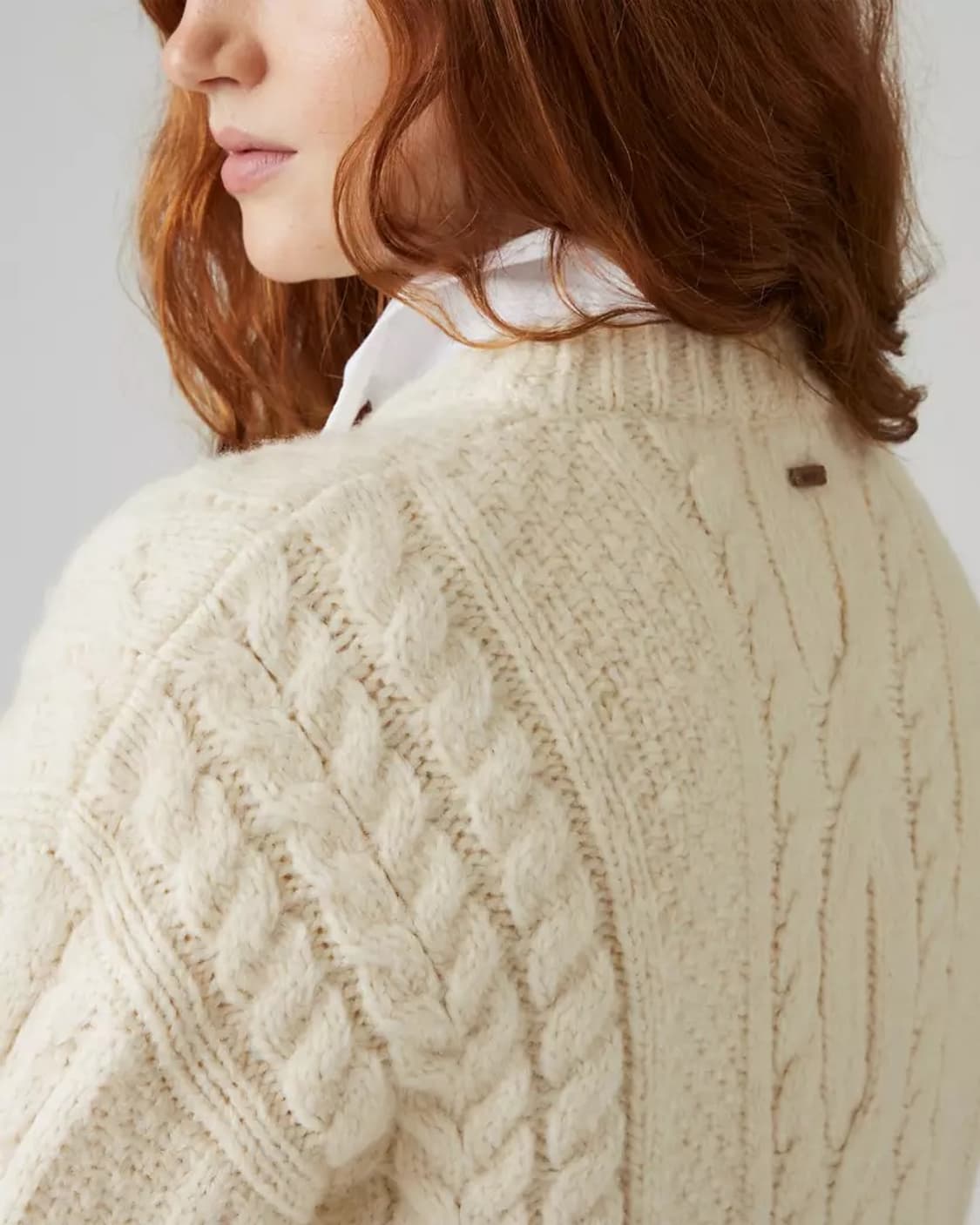 리바이스 케이블니트 크림 색상 상품이미지4