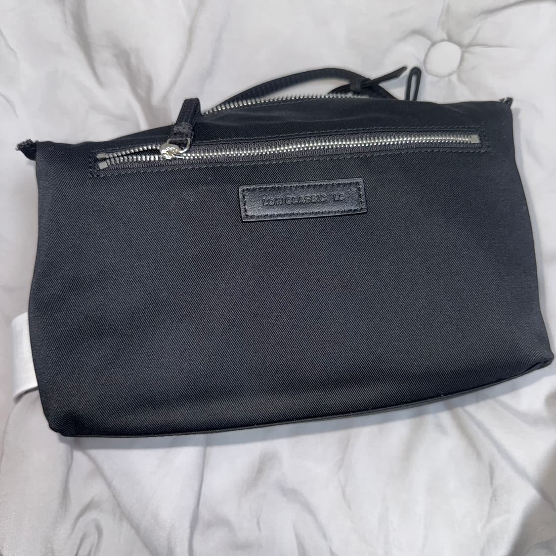 로우클래식 카라멜 박스백 블랙 상품이미지7