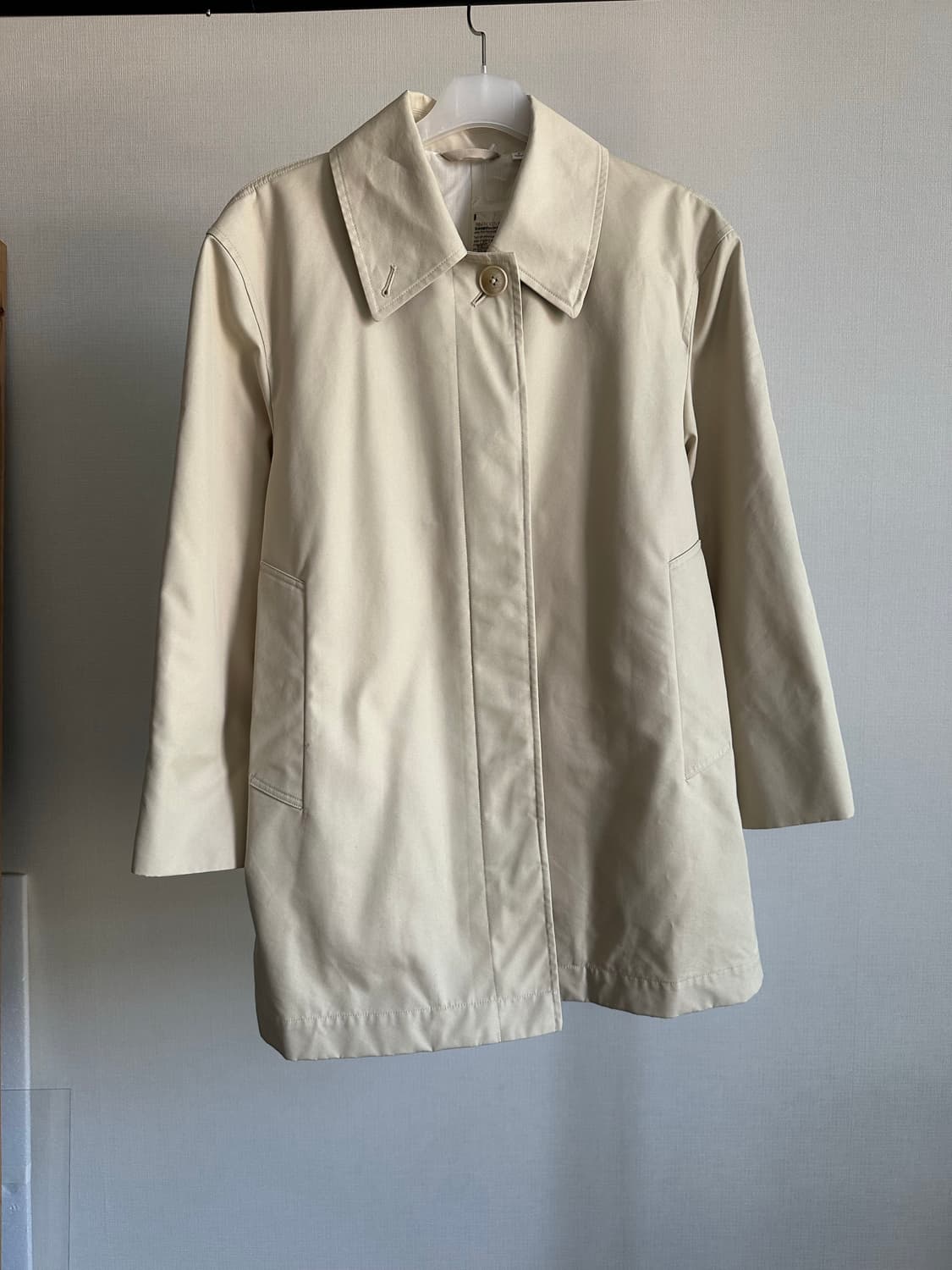 UNIQlO U 롱라이트코트 상품이미지1