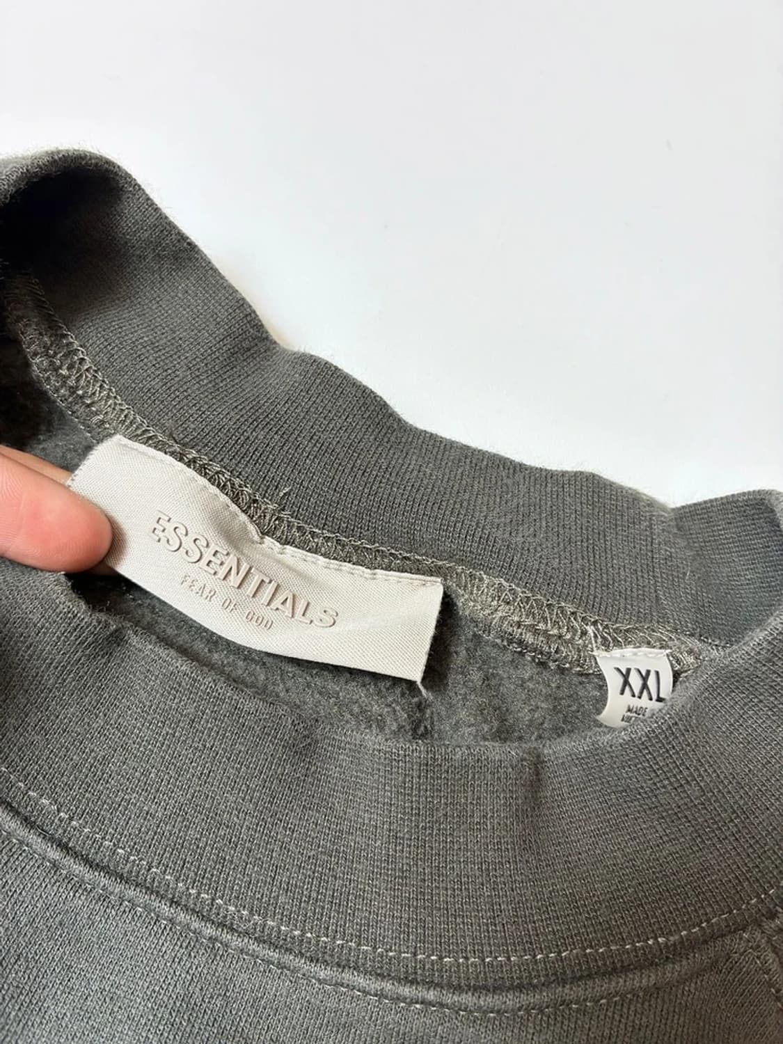 에센셜 피어오브갓 로고 시그니처 오버 맨투맨 PN9141 상품이미지6