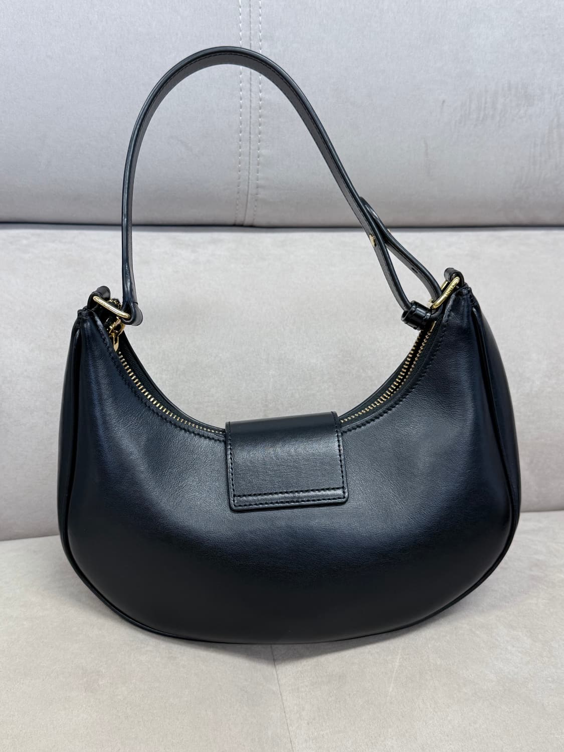  셀린느 아바백 블랙 트리옹프 상품이미지2