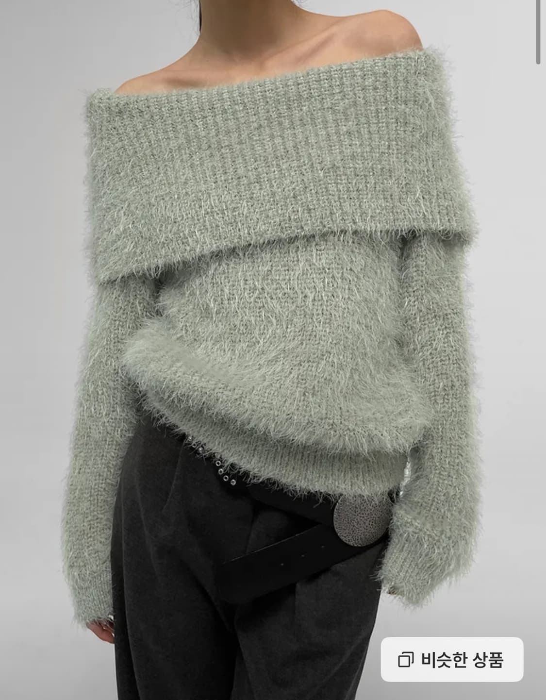 [블랙] 블랙업 오프숄더 니트 상품이미지1