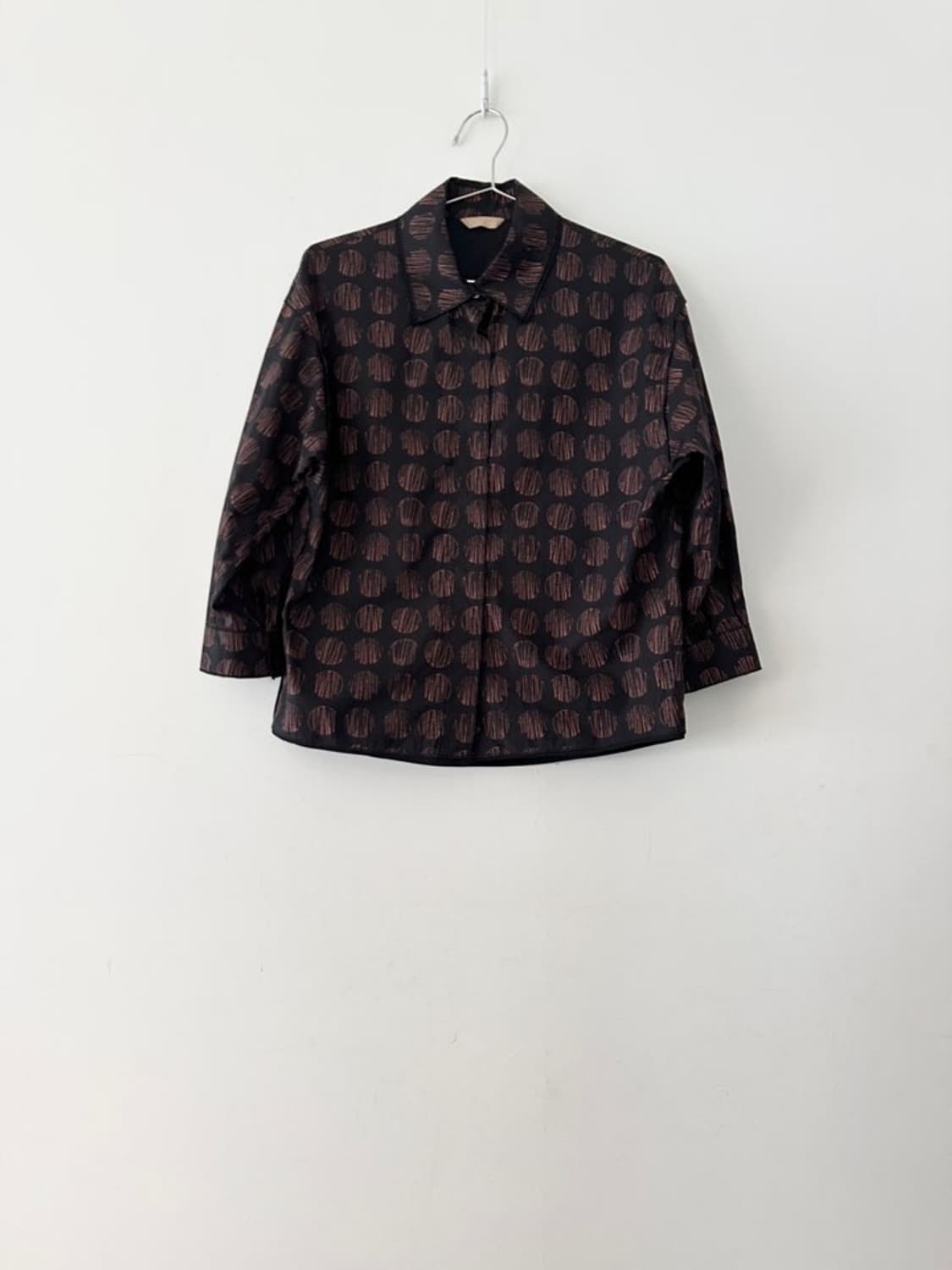 IT MICHAA scratch dot pattern shirt 상품이미지1