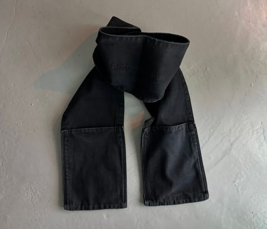플라스틱프로덕트 MPa DENIM MUFFLER (BLACK) 머플러 상품이미지1
