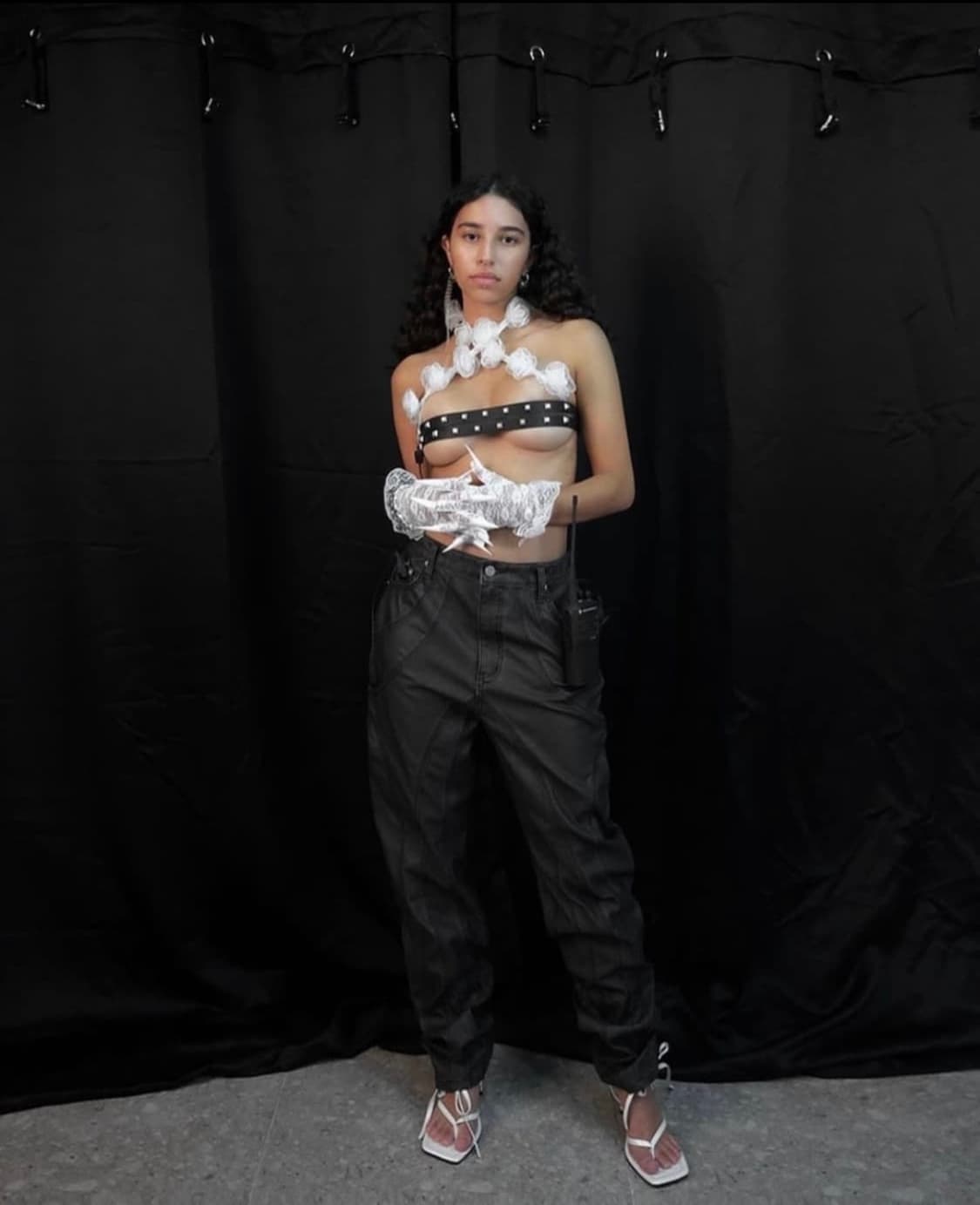 604service acid wash faux leather pants 상품이미지1