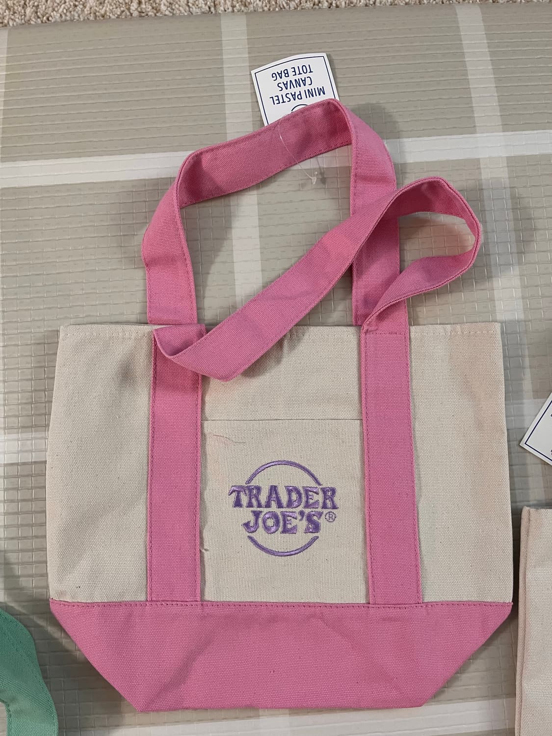 [새상품, 미국배송] 트레이더조 파스텔 미니 에코백 상품이미지4