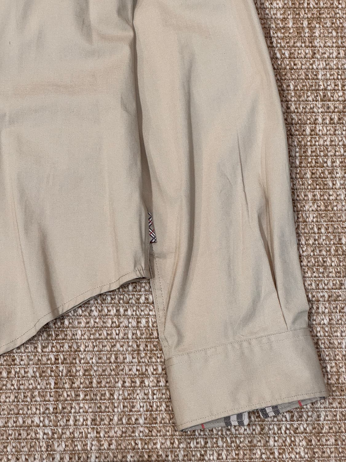 버버리 베이지 셔츠 상품이미지4