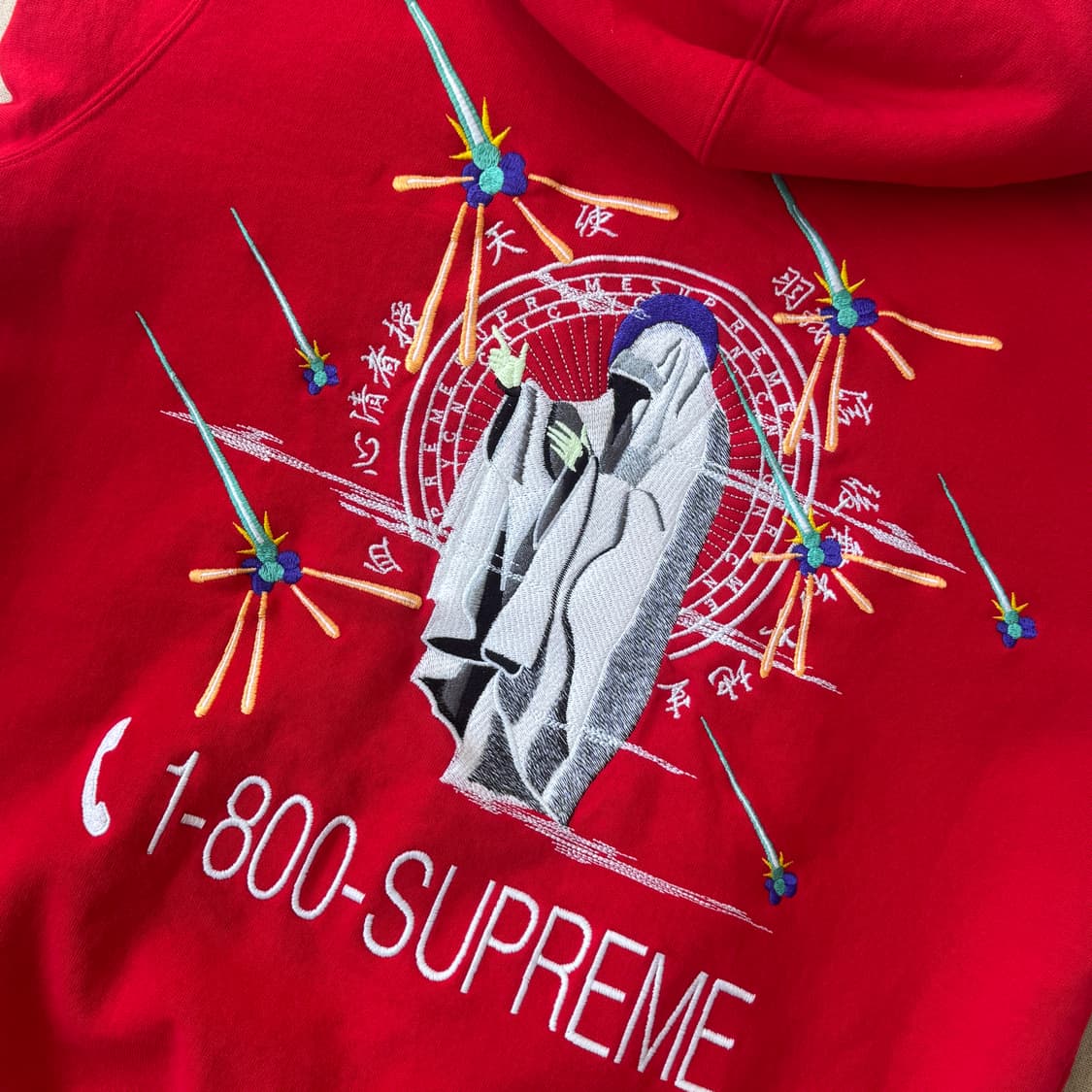 슈프림 19fw 1-800 자수 레드 후드 S 상품이미지2