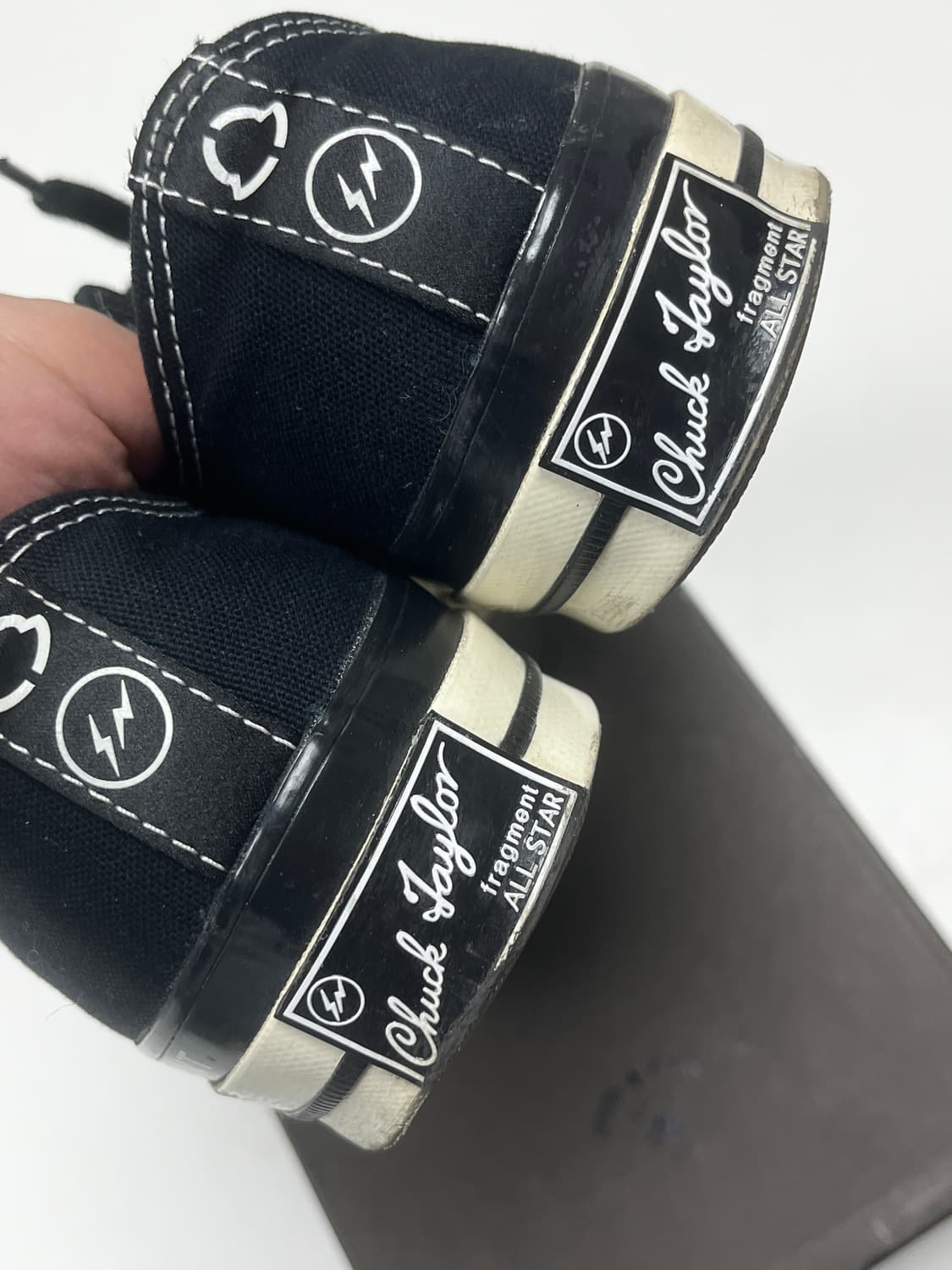 컨버스 x 몽클레어 프라그먼트 척70 로우 US8 (260) 박스포함 상품이미지5