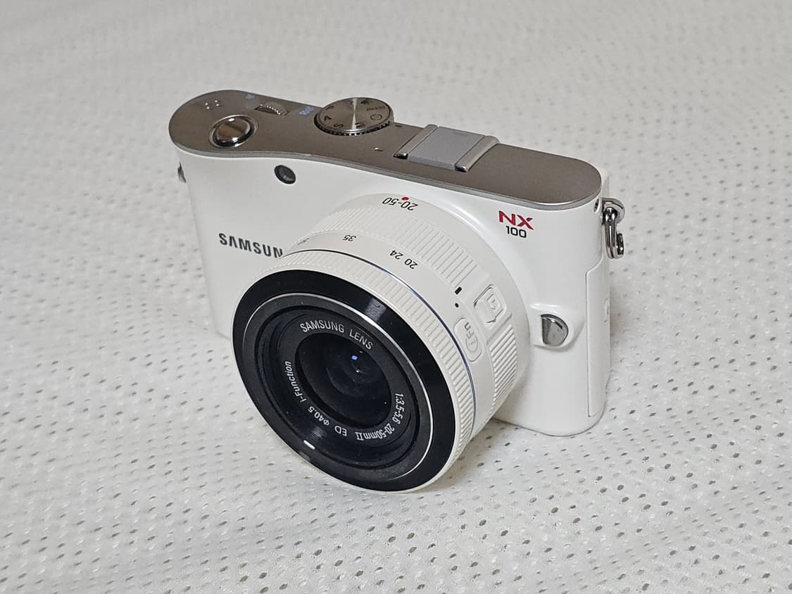 삼성 NX100 미러리스 카메라 상품이미지3