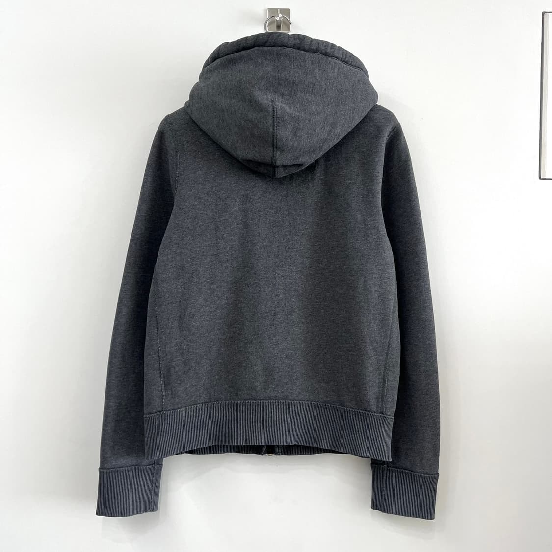 아베크롬비 자수로고 차콜 후드집업 상품이미지3