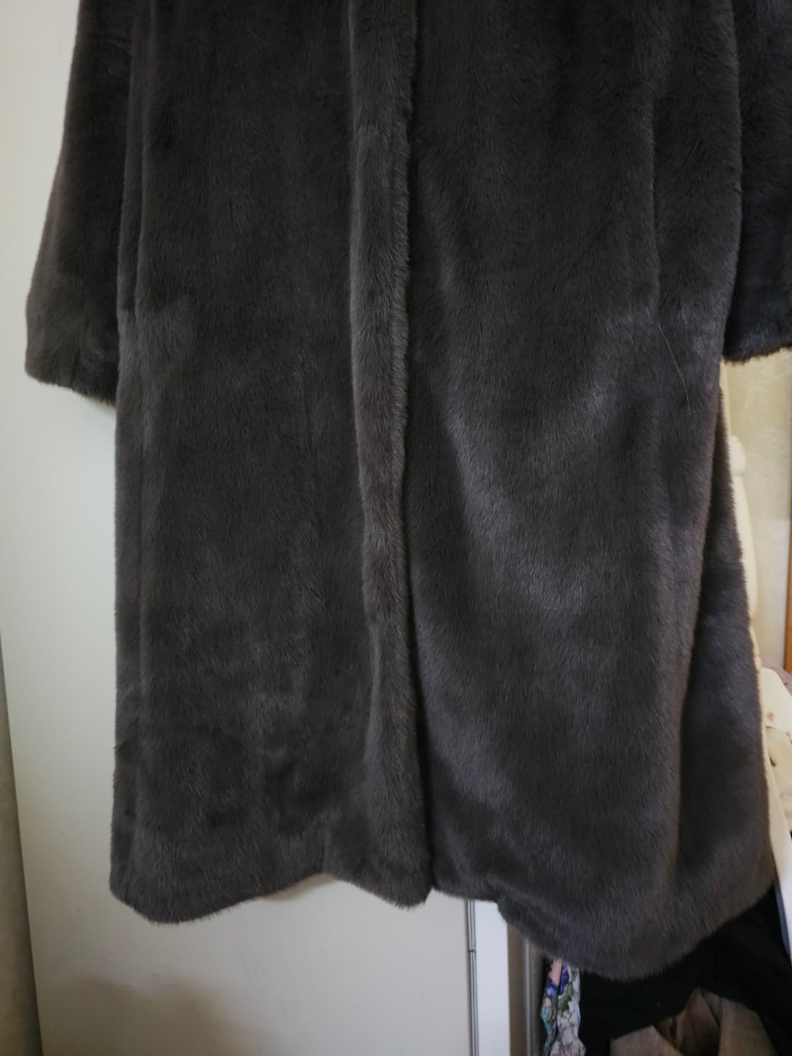 H&M 에이치앤엠 퍼 롱코트 상품이미지3