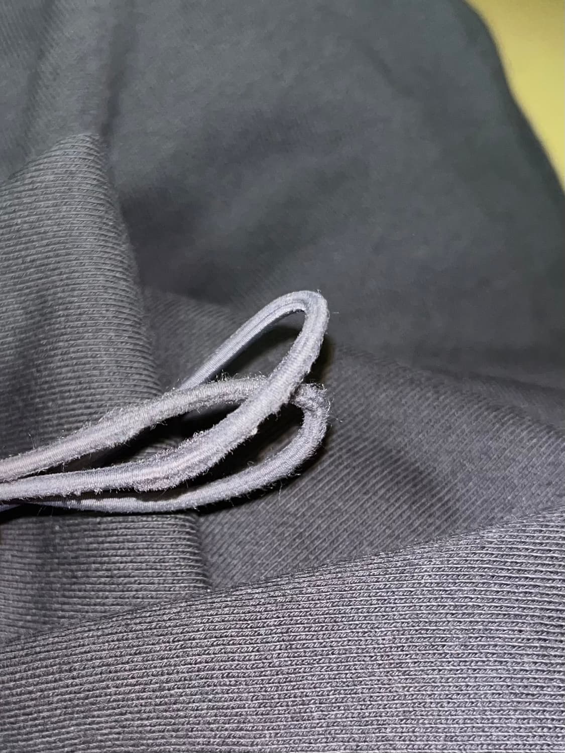 허그유어스킨 프릴 스커트 조거팬츠 차콜 상품이미지5