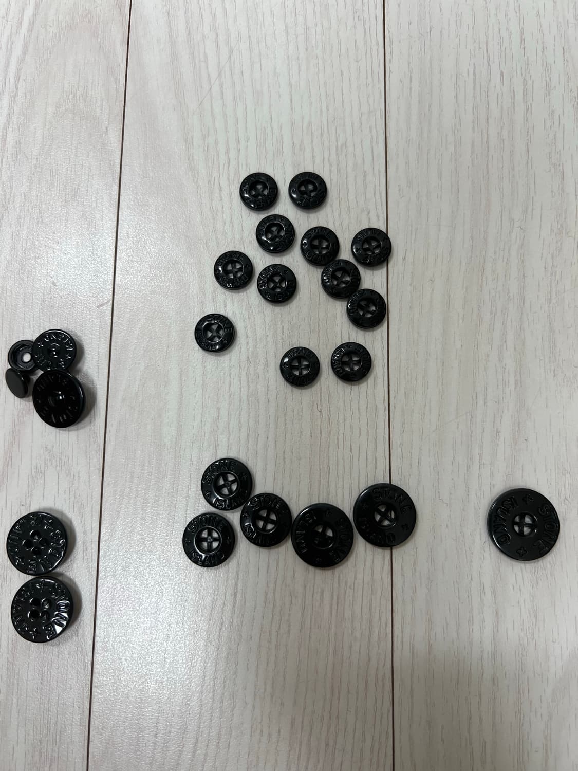 스톤아일랜드 와펜 단추 (새상품) 상품이미지1