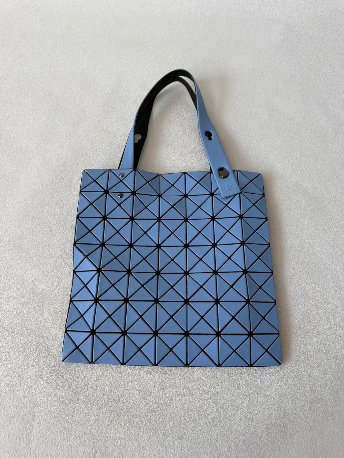 이세미야케(ISSEY MIYAKE) BAOBAO 토트백 상품이미지5