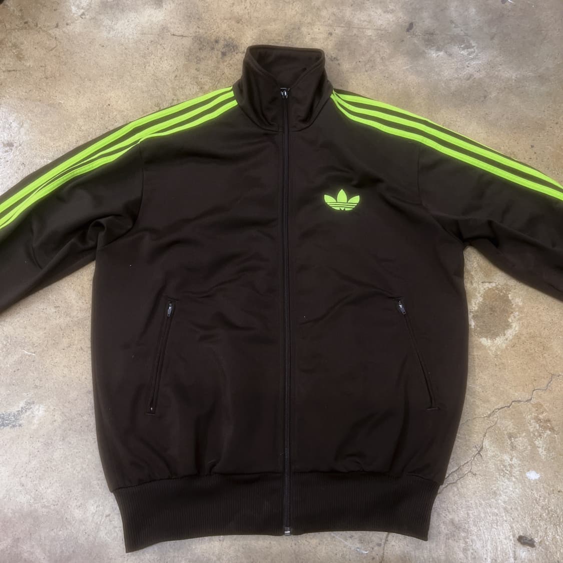 아디다스 초코나무숲 브라운 형광 구파 져지 트랙탑 100 상품이미지3