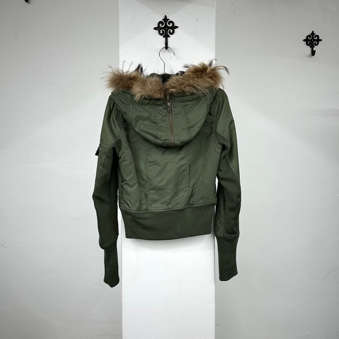 Sly 00’s khaki crop fur jacket 상품이미지7