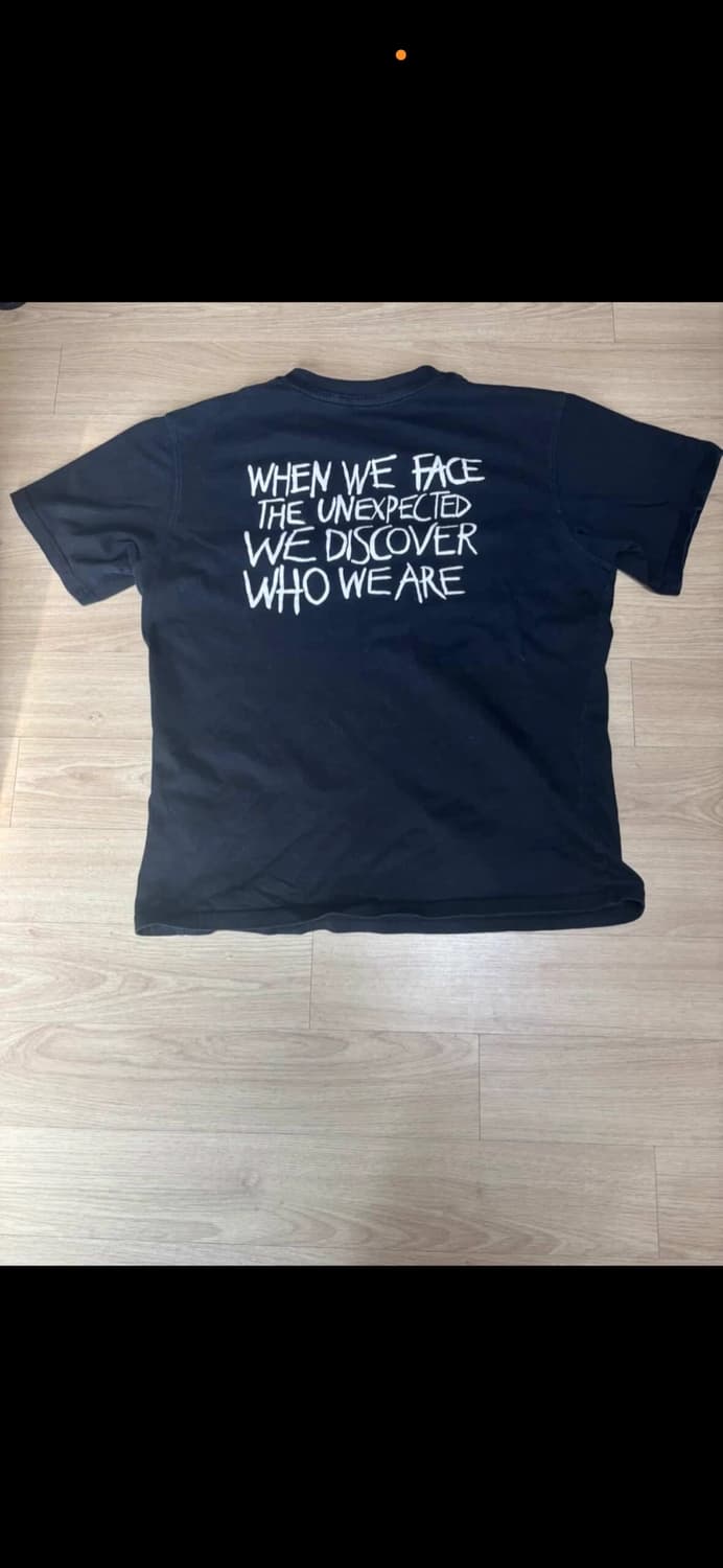 몽클레어 반팔 s사이즈 판매 합니다 상품이미지5