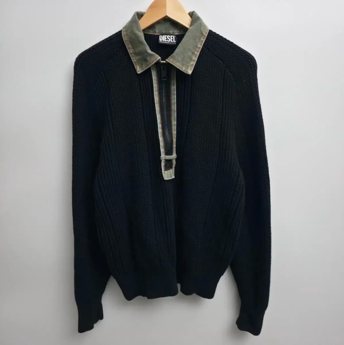 [L] 디젤 하프 집업 니트 상품이미지1