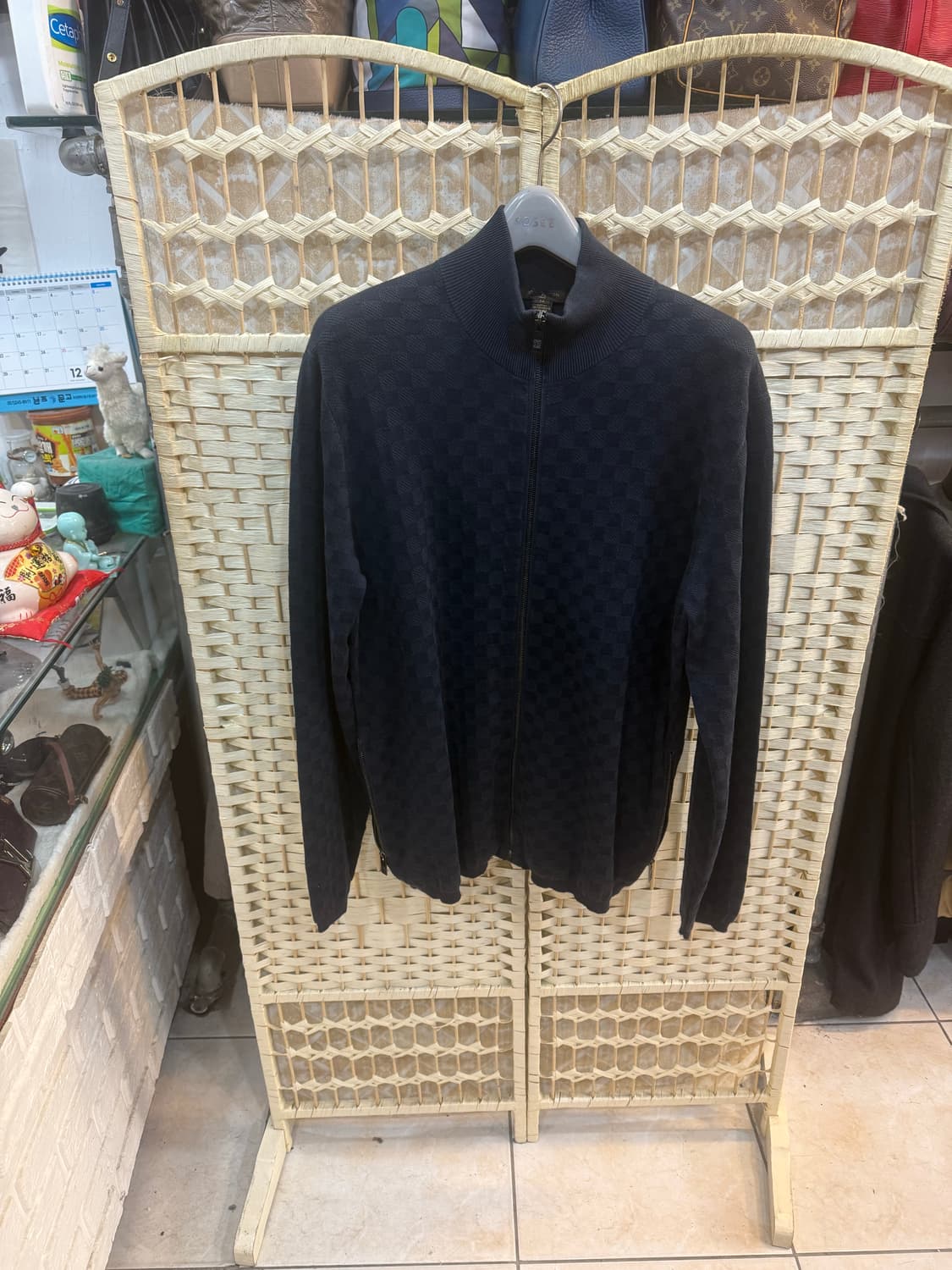 100 정품 루이비통 다미에 캐시혼방 집업 팝니다 상품이미지1