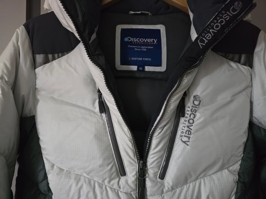 디스커버리 여성 고어 윈드스토퍼 덕다운패딩.    싸이즈 95   상품이미지3