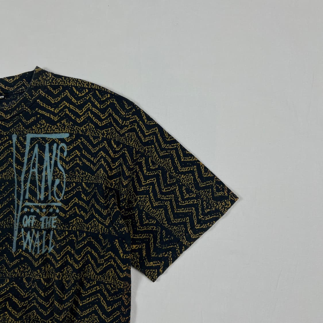 80‘s 반스 vans 로고 패턴 반팔티 상품이미지3