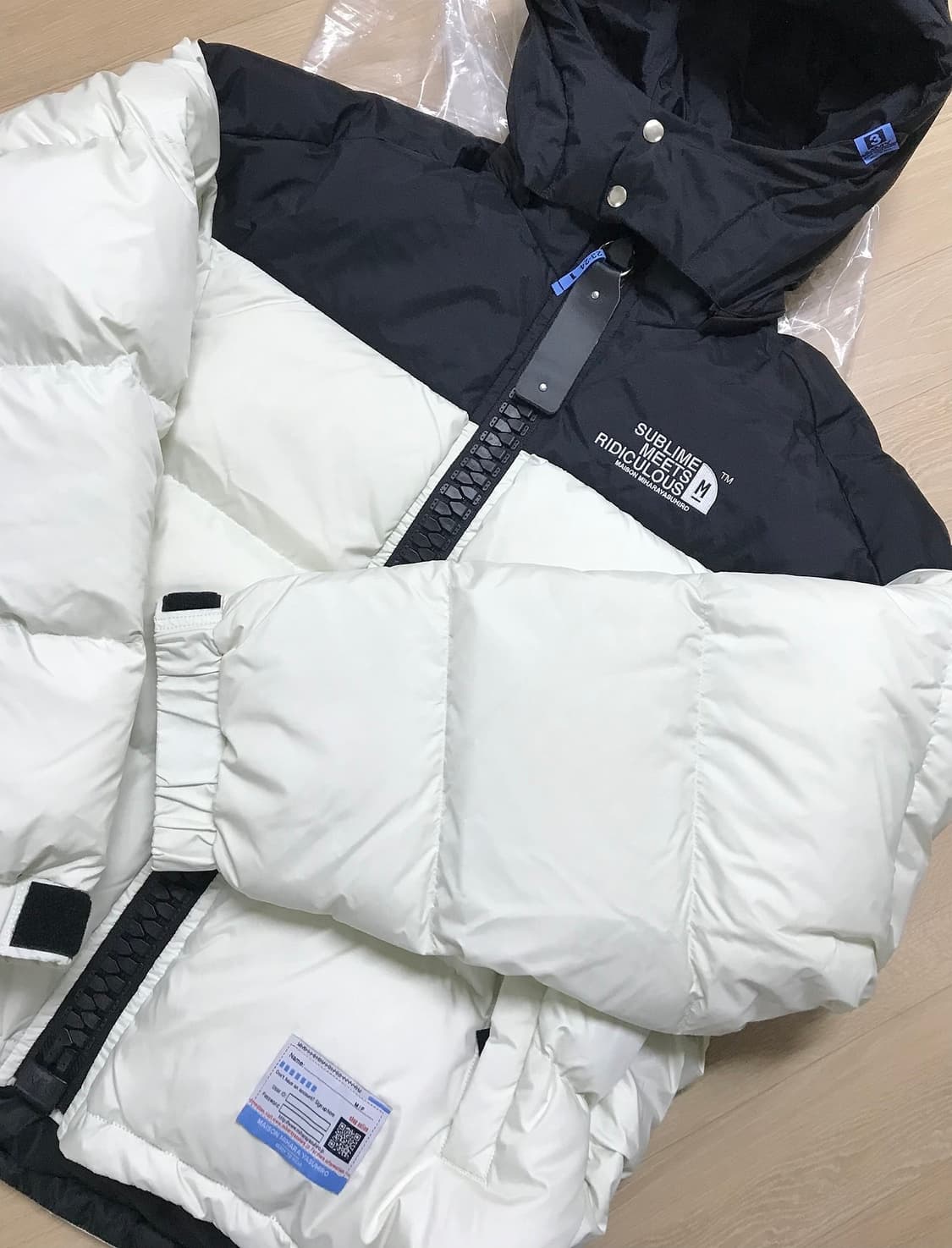 미하라야스히로 패딩 런웨이 오버사이즈 빅지퍼 화이트 상품이미지5