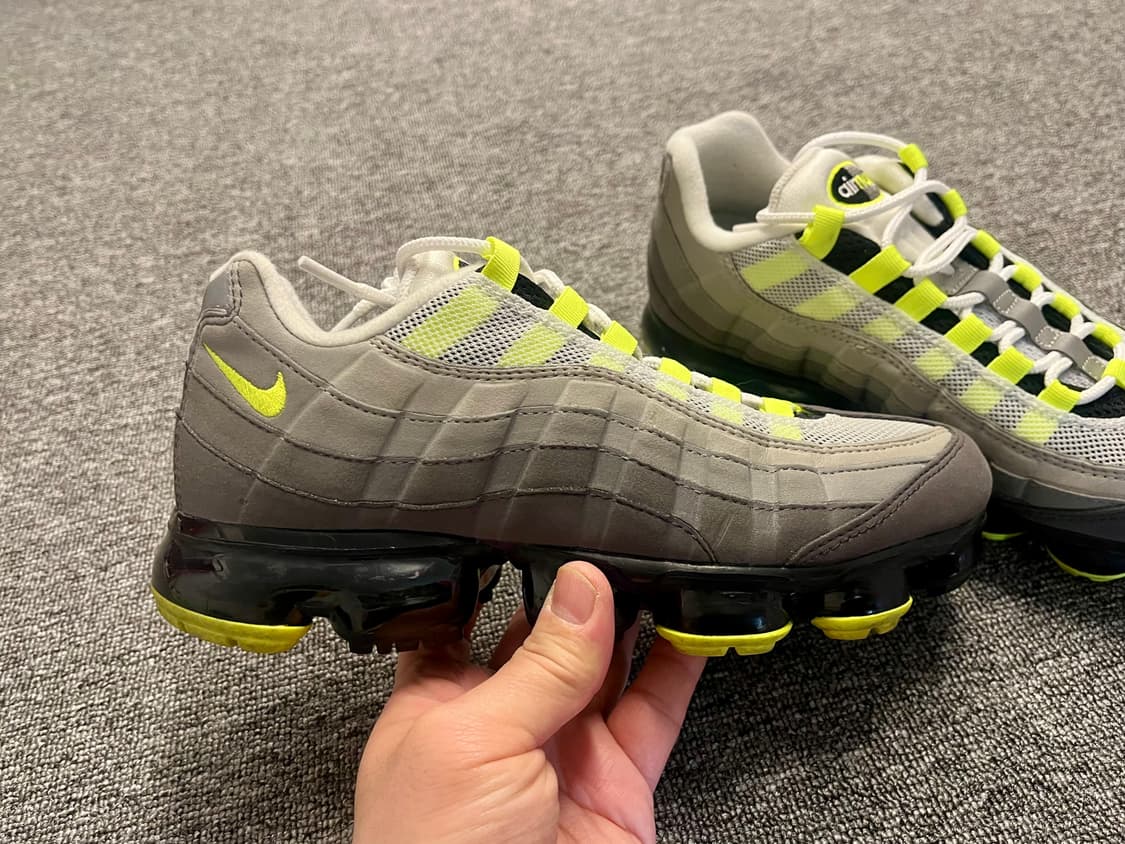 [255] 나이키 에어 베이퍼맥스 95 형광  상품이미지4