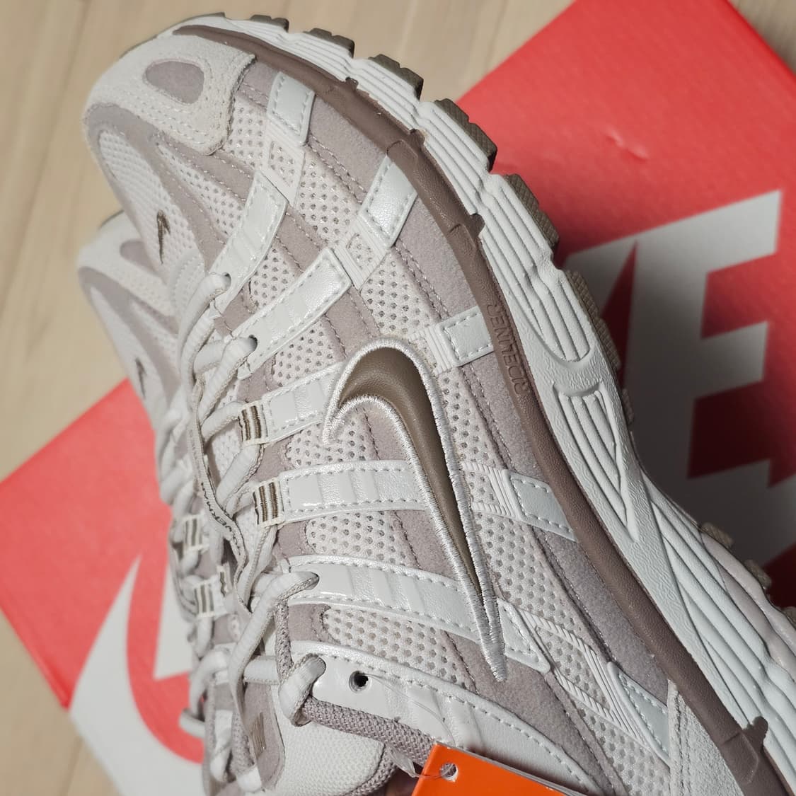 245 새제품) (W) 나이키 P-6000 팬텀 밍크브라운 운동화 여자 상품이미지3